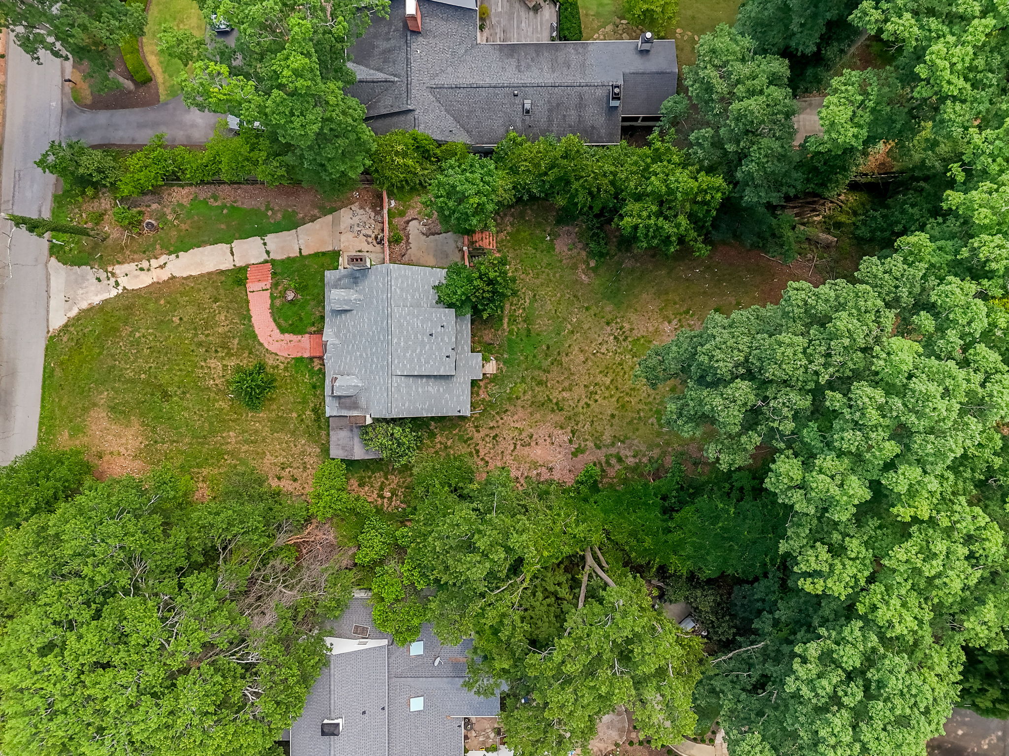  220 Riverside Drive, Greenville, SC 29605 - 物件實景