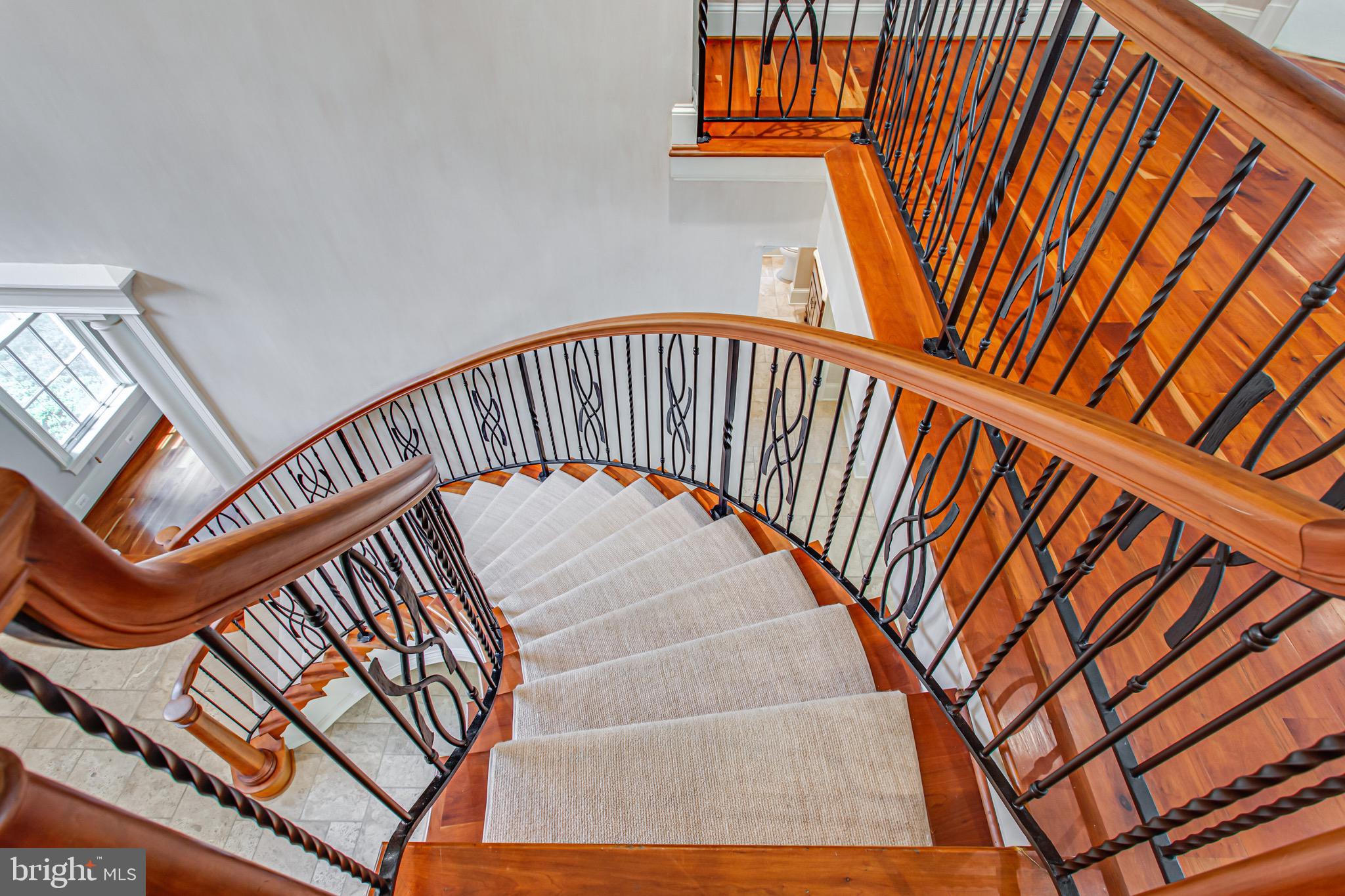 Mclean, Virginia, 22102, United States, 7 Bedrooms Bedrooms, ,10 BathroomsBathrooms,Residential,For Sale,1842537