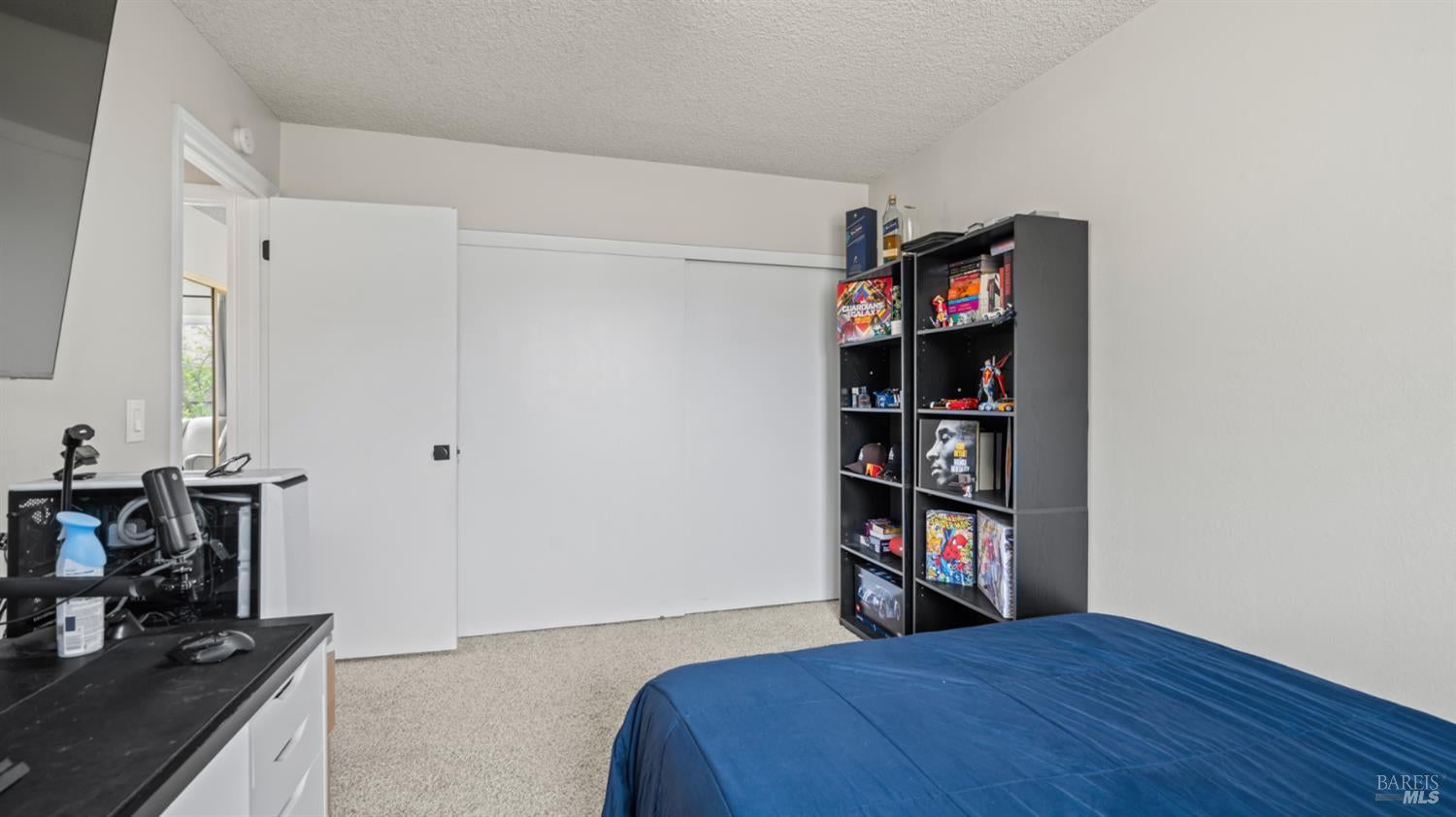 Vacaville, California, 95687, United States, 3 Bedrooms Bedrooms, ,2 BathroomsBathrooms,Residential,For Sale,1959239