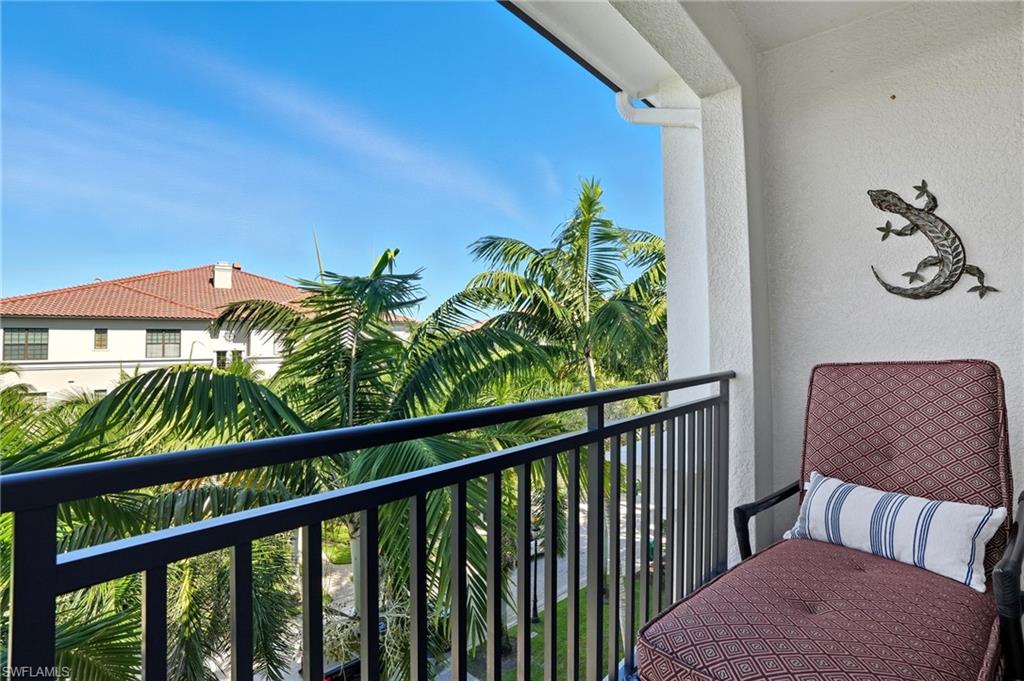 Naples, Florida, 34109, United States, 2 Bedrooms Bedrooms, ,3 BathroomsBathrooms,Residential,For Sale,1999101