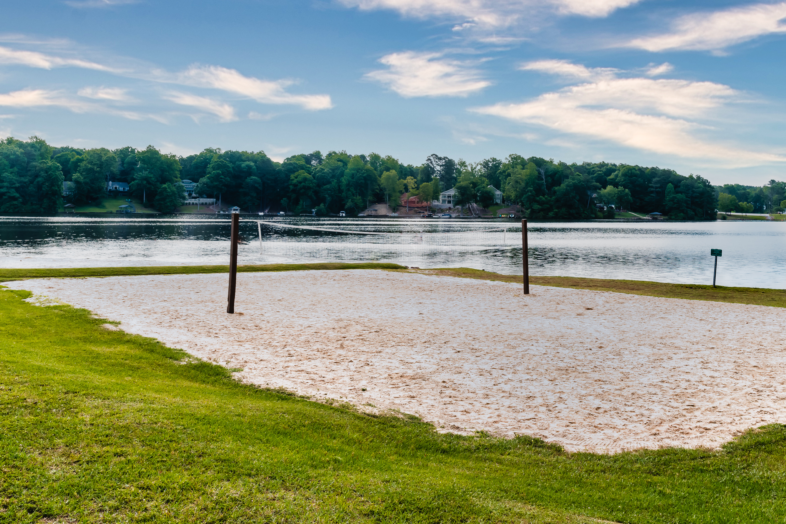 Louisburg, North Carolina, 27549, United States, 3 Bedrooms Bedrooms, ,3 BathroomsBathrooms,Residential,For Sale,2008797