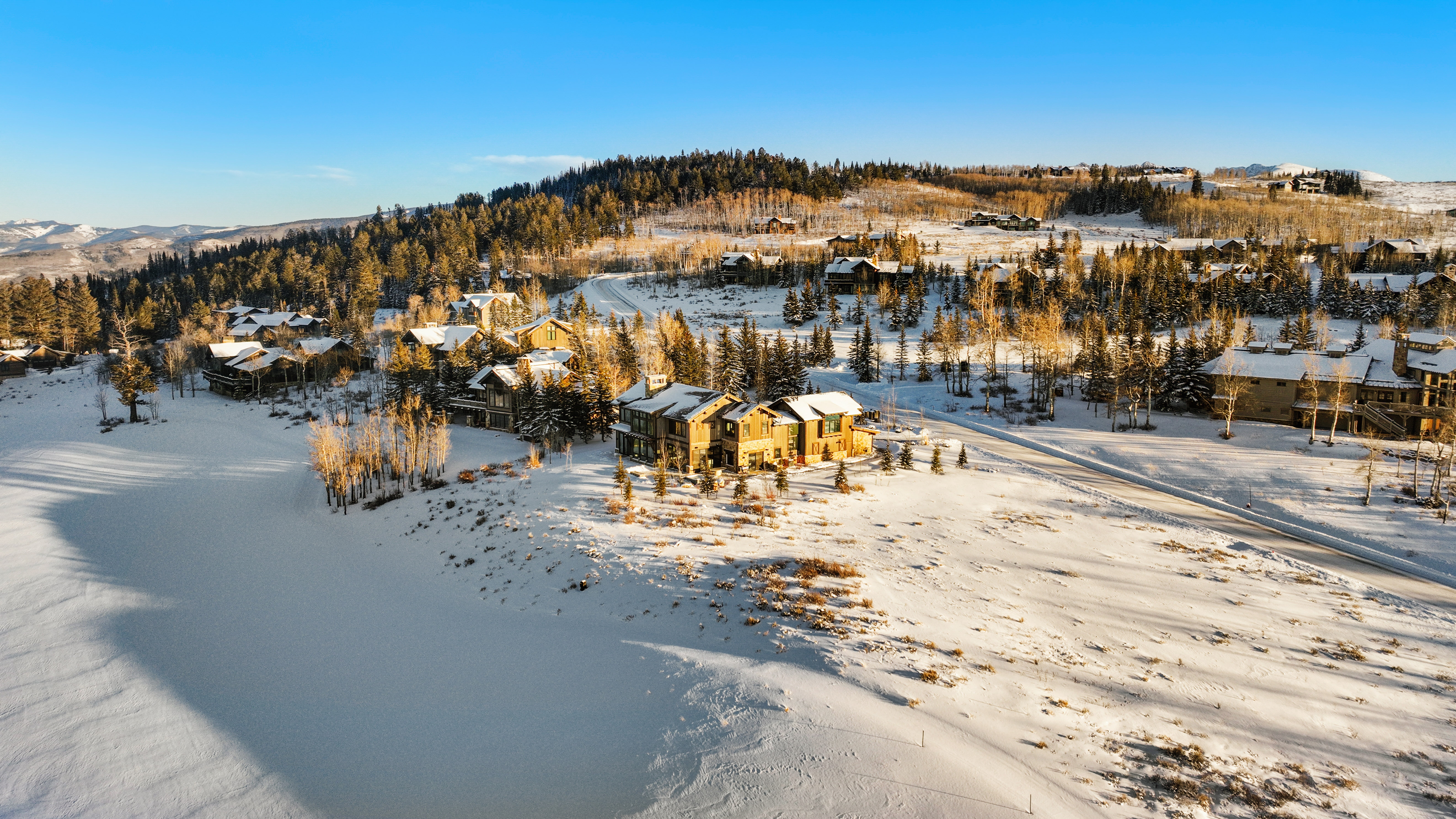  Mountain Modern Luxury Meets Effortless Cordillera Living at 145 Gore Trail - 物件實景