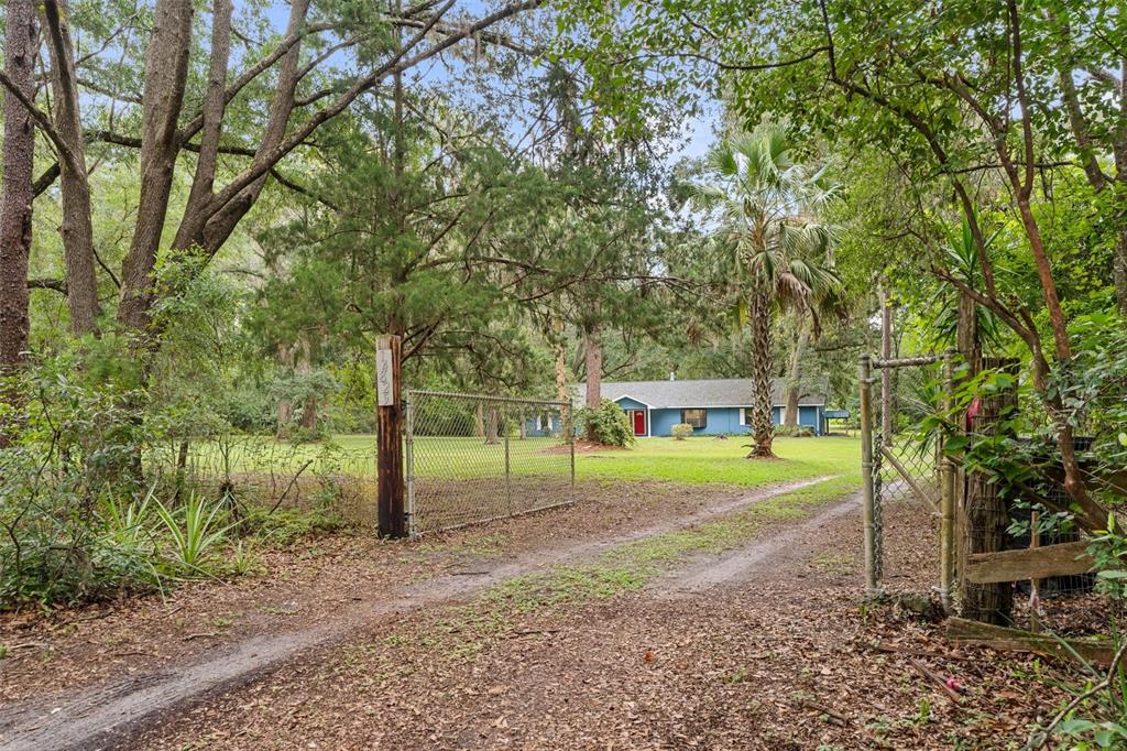 Archer, Florida, 32618, United States, 4 Bedrooms Bedrooms, ,3 BathroomsBathrooms,Residential,For Sale,1902642