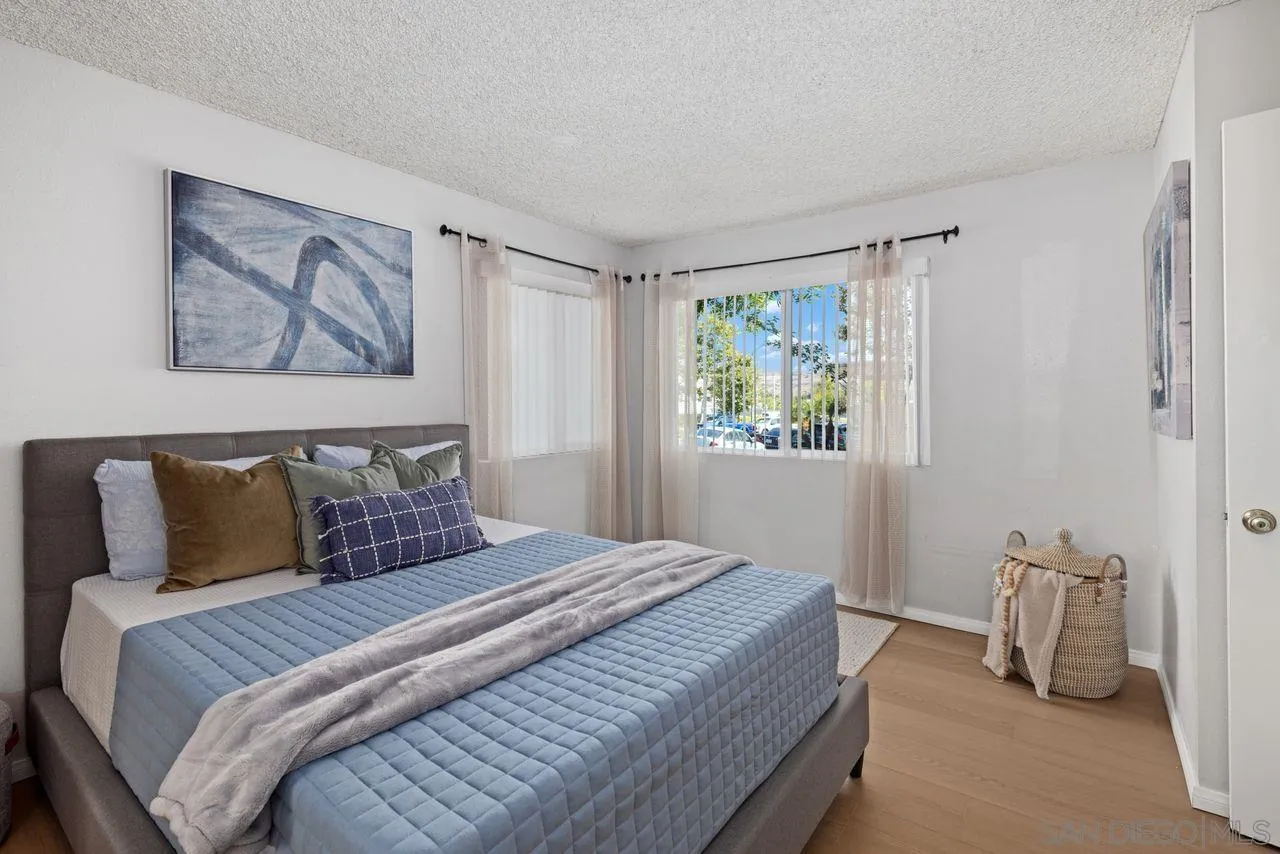 Poway, California, 92064, United States, 3 Bedrooms Bedrooms, ,2 BathroomsBathrooms,Residential,For Sale,1911410
