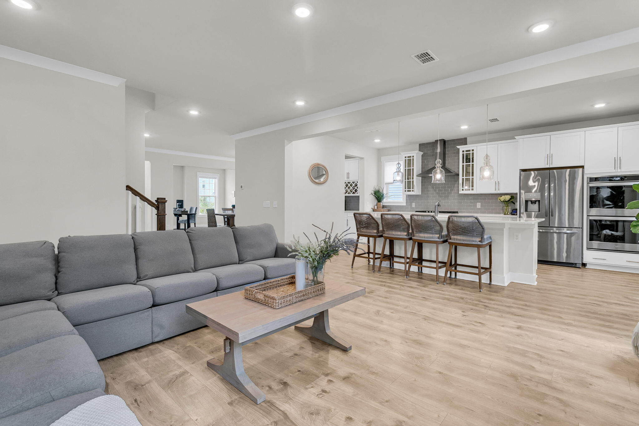 Summerville, South Carolina, 29486, United States, 4 Bedrooms Bedrooms, ,4 BathroomsBathrooms,Residential,For Sale,1974622