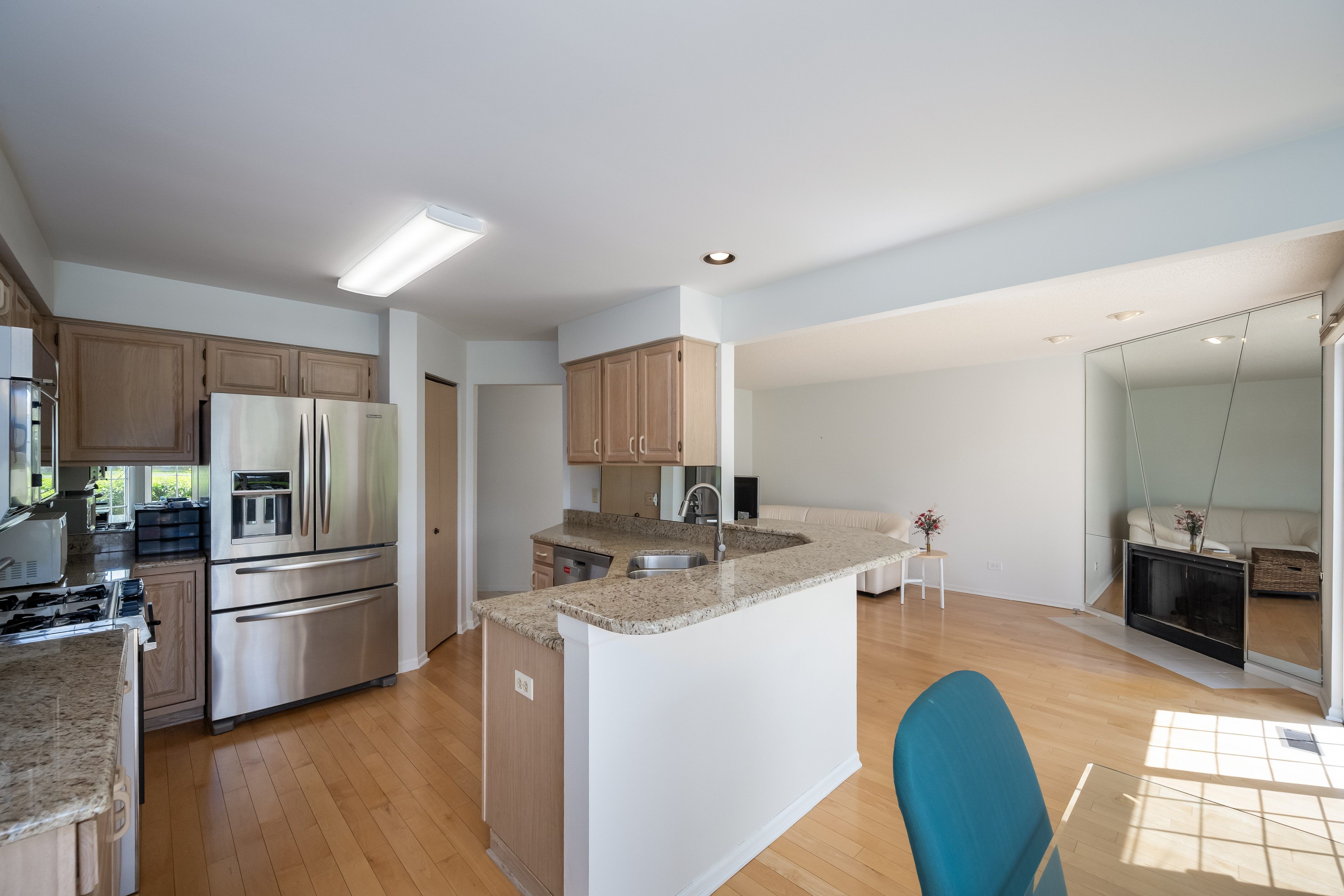  Two-Story Townhome in the Winchester Lane Subdivision of Northbrook - 物件實景