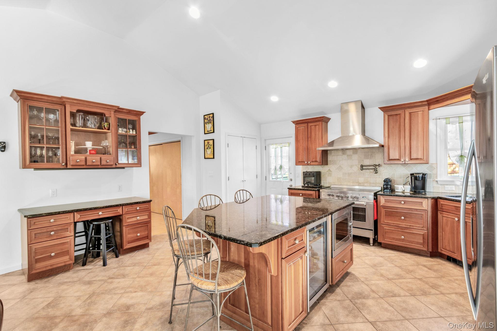 Mahopac, New York, 10541, United States, 4 Bedrooms Bedrooms, ,3 BathroomsBathrooms,Residential,For Sale,2002919