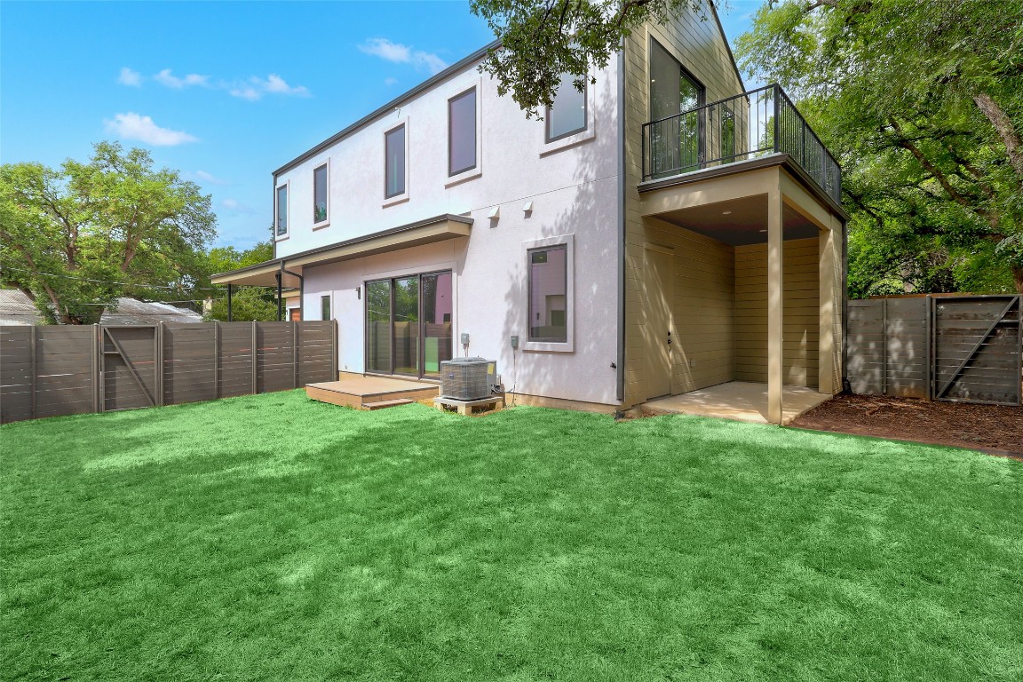 Austin, Texas, 78704, United States, 2 Bedrooms Bedrooms, ,3 BathroomsBathrooms,Residential,For Sale,1901226