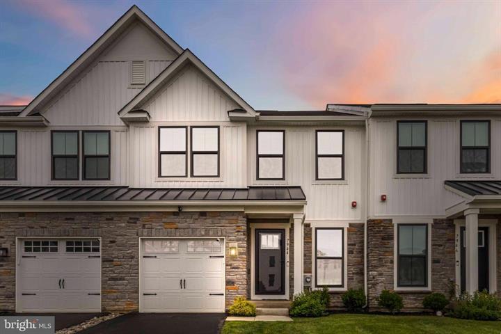 Cheltenham, Pennsylvania, 19012, United States, 3 Bedrooms Bedrooms, ,4 BathroomsBathrooms,Residential,For Sale,1887718