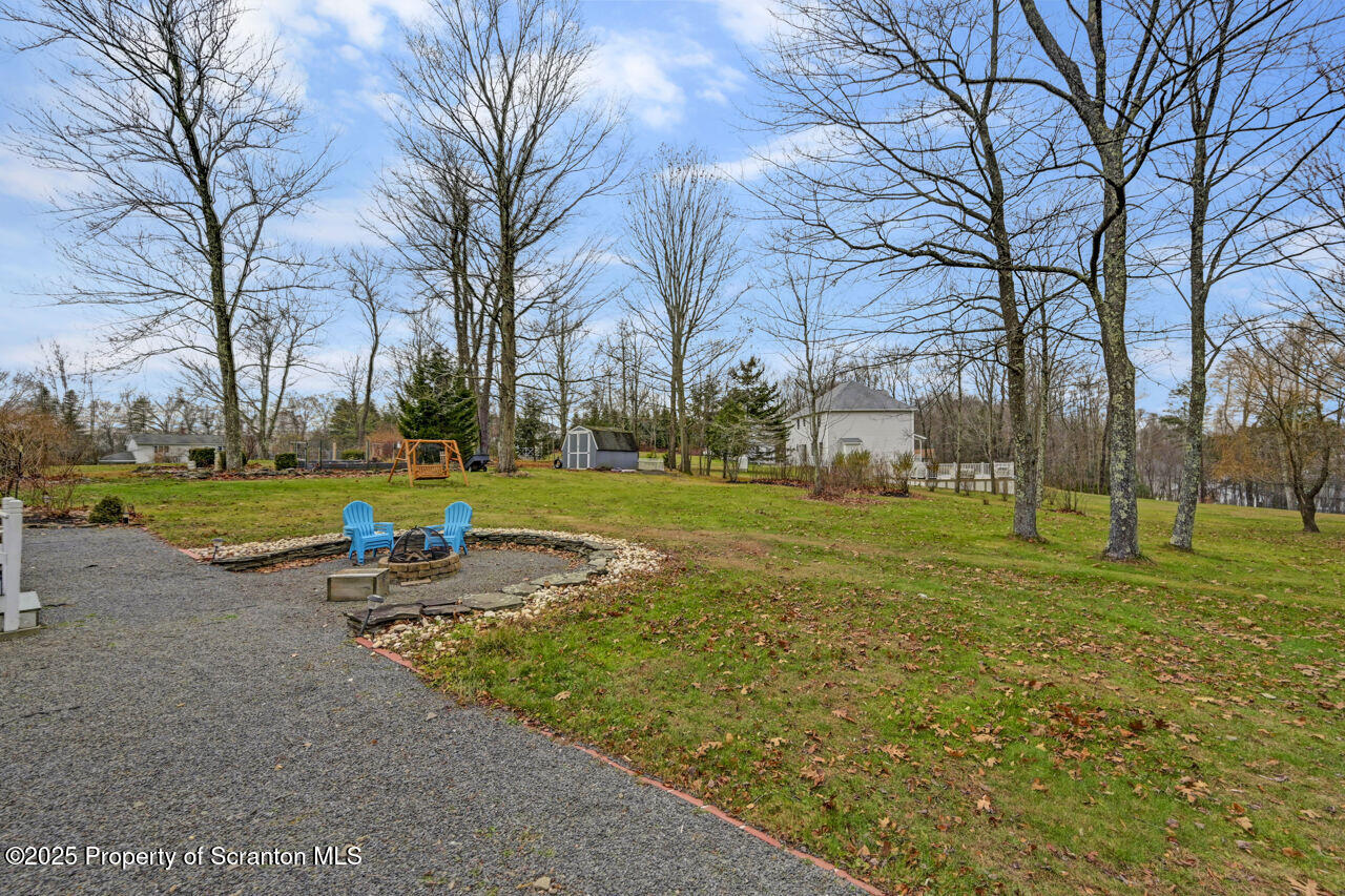 Moscow, Pennsylvania, 18444, United States, 4 Bedrooms Bedrooms, ,3 BathroomsBathrooms,Residential,For Sale,1999733