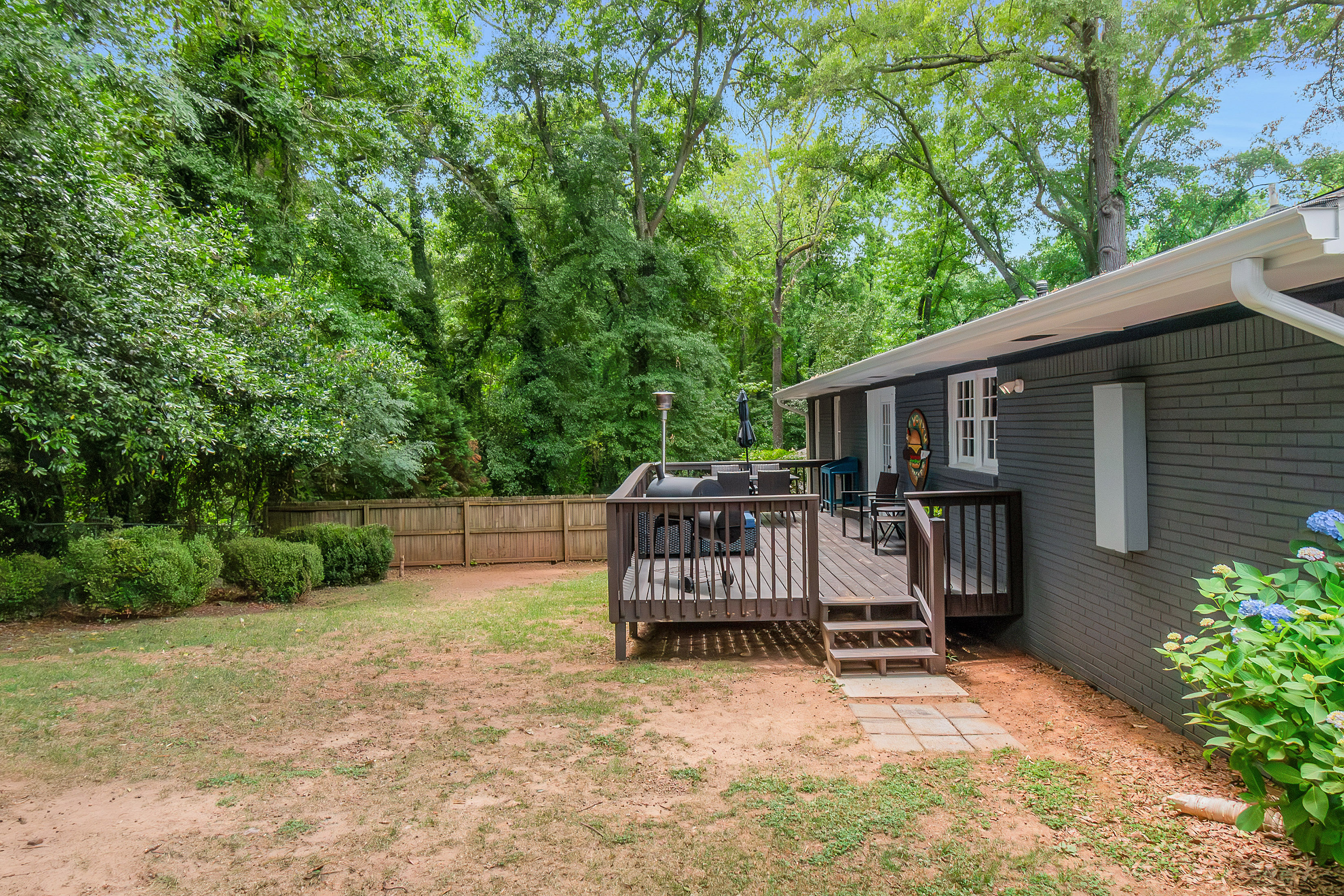  Bright Brick Ranch in Covington - 物件實景