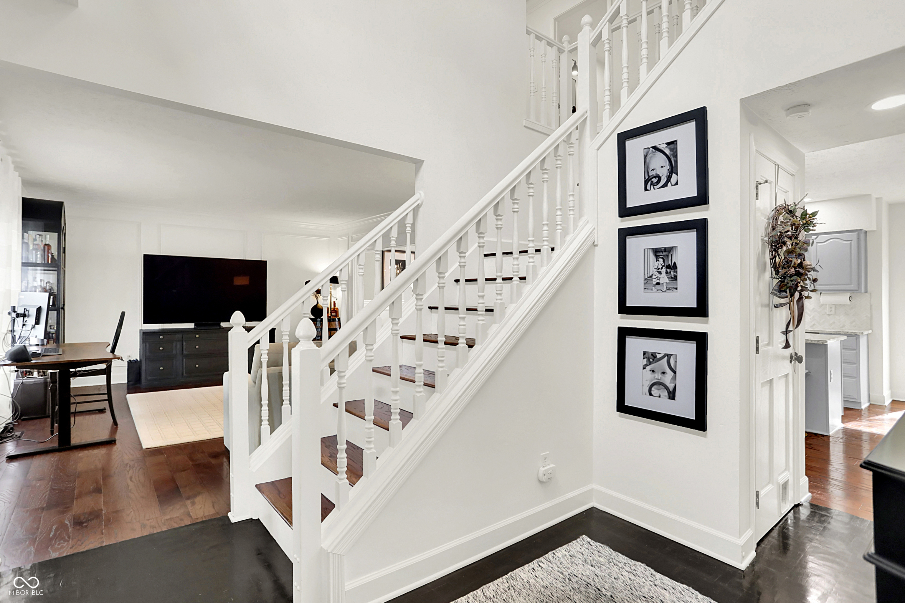 Carmel, Indiana, 46033, United States, 4 Bedrooms Bedrooms, ,3 BathroomsBathrooms,Residential,For Sale,1981057