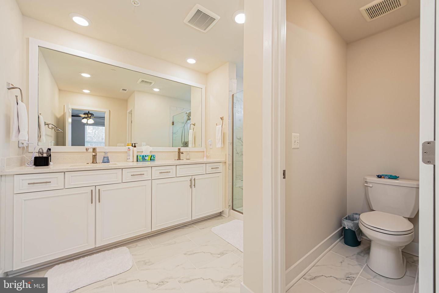 Berlin, Maryland, 21811, United States, 4 Bedrooms Bedrooms, ,5 BathroomsBathrooms,Residential,For Sale,1760244