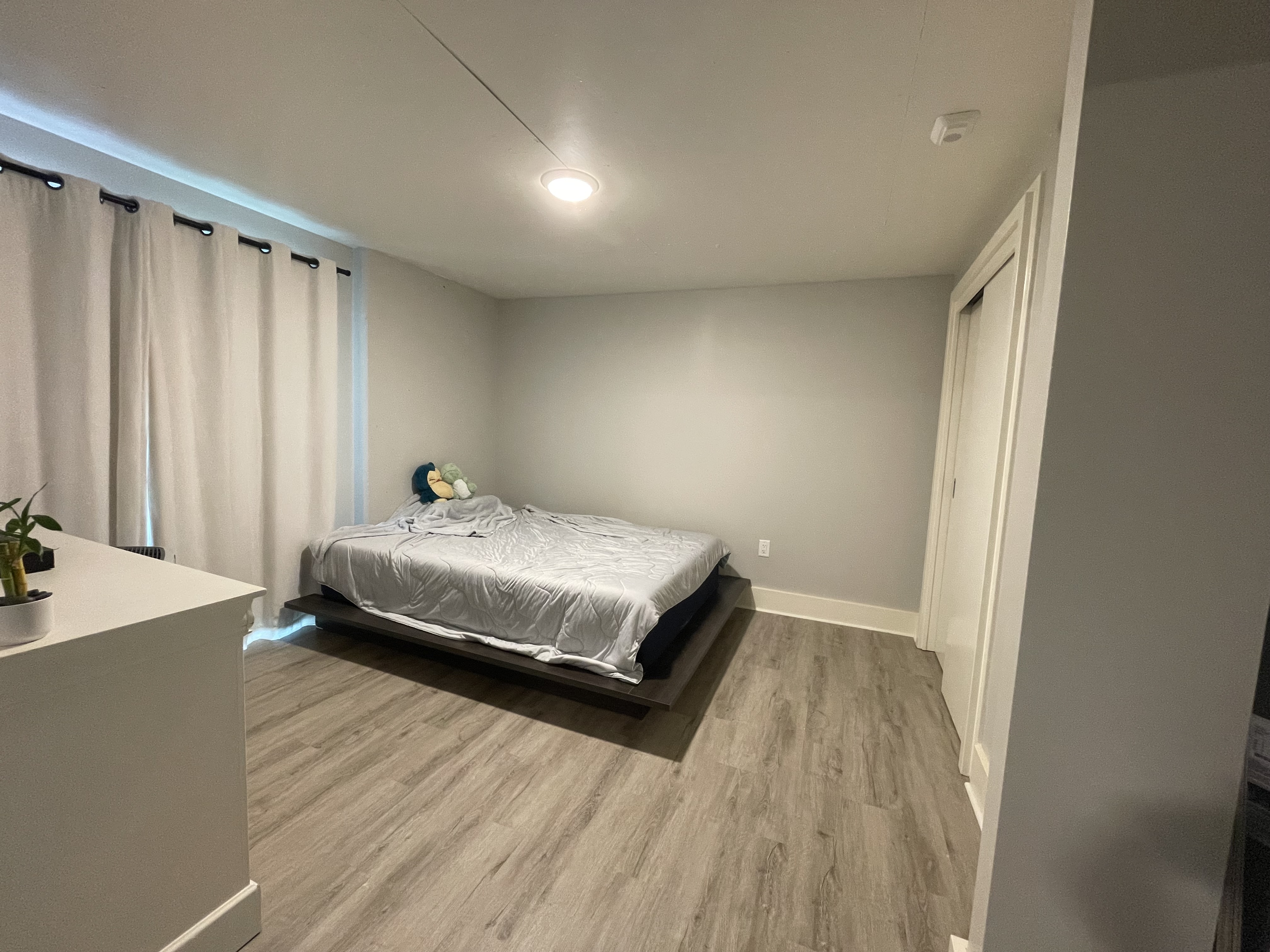 Honolulu, Hawaii, 96813, United States, 1 Bedroom Bedrooms, ,1 BathroomBathrooms,Residential,For Sale,1982854