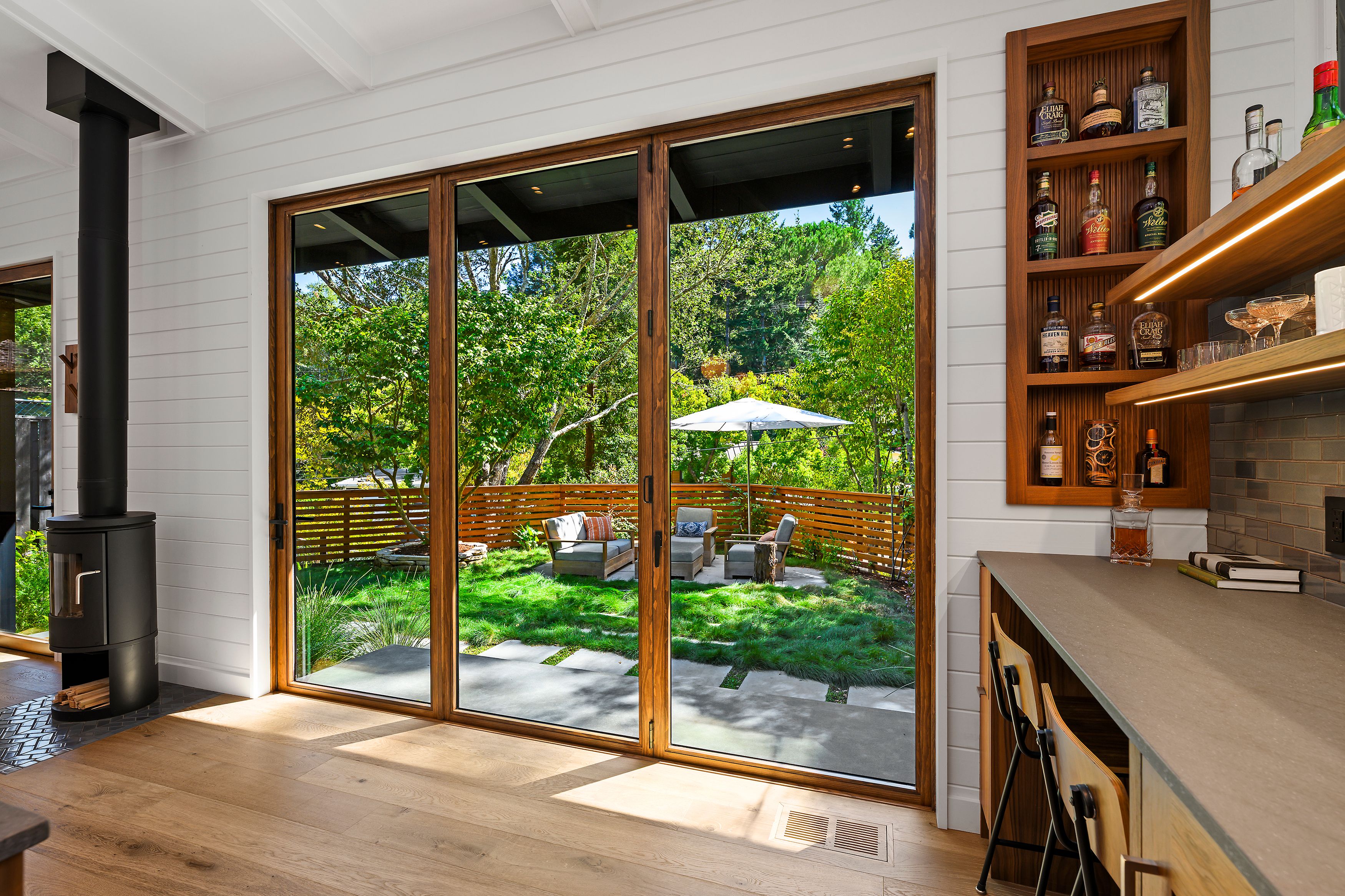  Showstopper Home in Murray Park - 物件實景