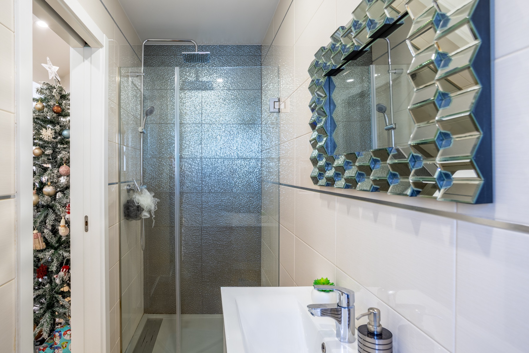  Semi-detached house, 3 bedrooms, for Sale - 物件實景