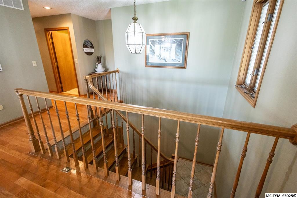 Clear Lake, Iowa, 50428, United States, 3 Bedrooms Bedrooms, ,2 BathroomsBathrooms,Residential,For Sale,1975184