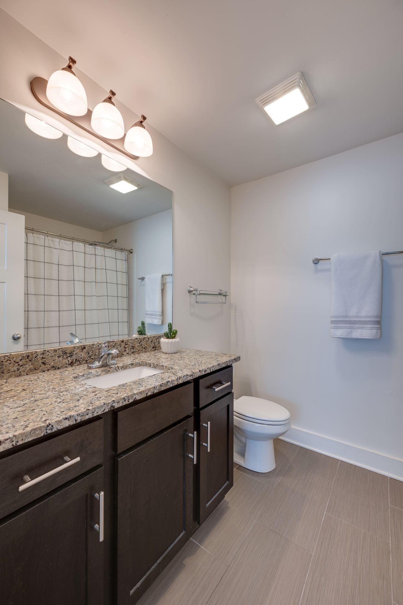  206 W Mill Dr, Nashville, TN, 37209 - 物件實景