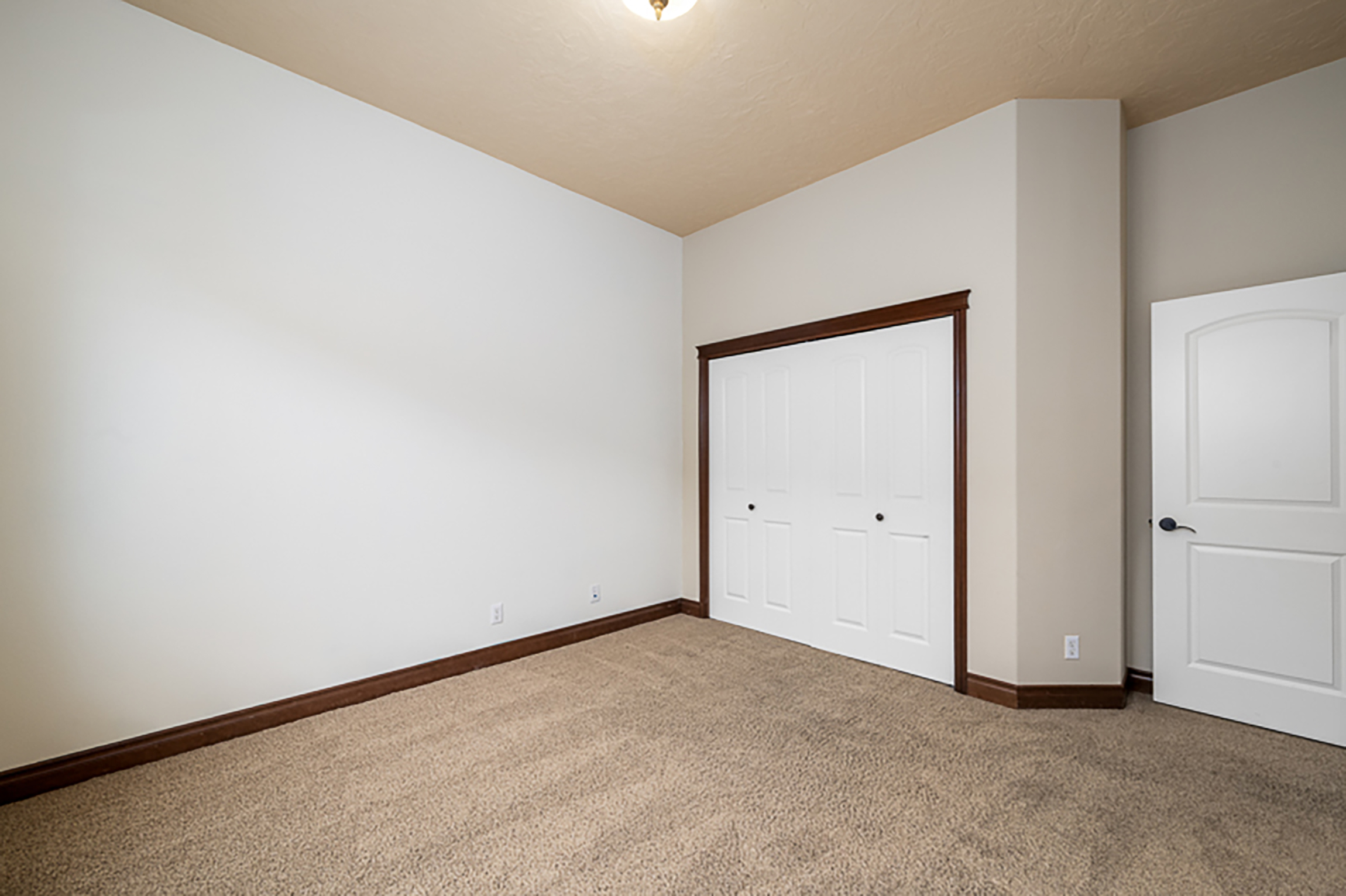  Canyon Lakes Highly Upgraded 1 Story Home - 物件實景