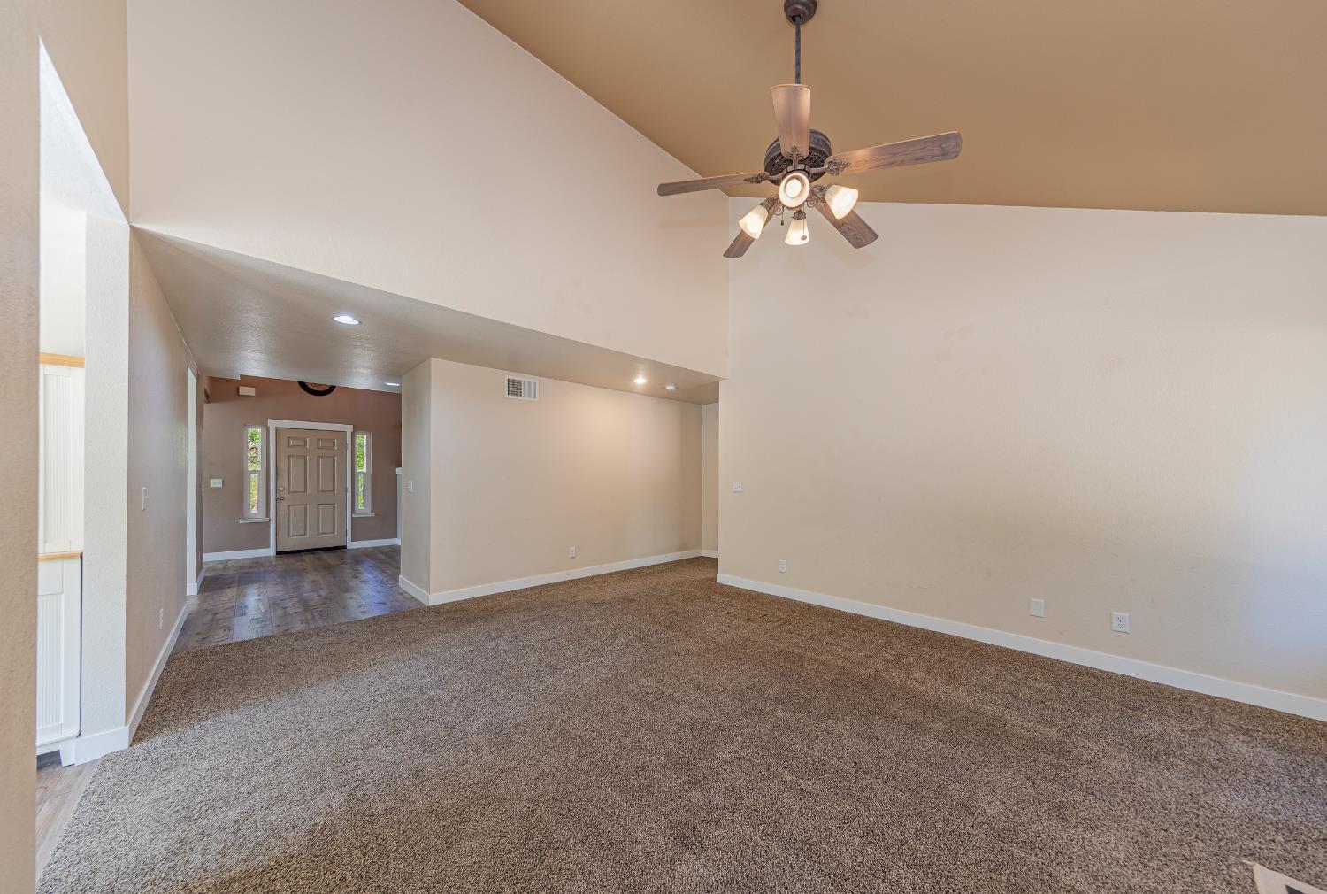 Coarsegold, California, 93614, United States, 4 Bedrooms Bedrooms, ,4 BathroomsBathrooms,Residential,For Sale,1981701