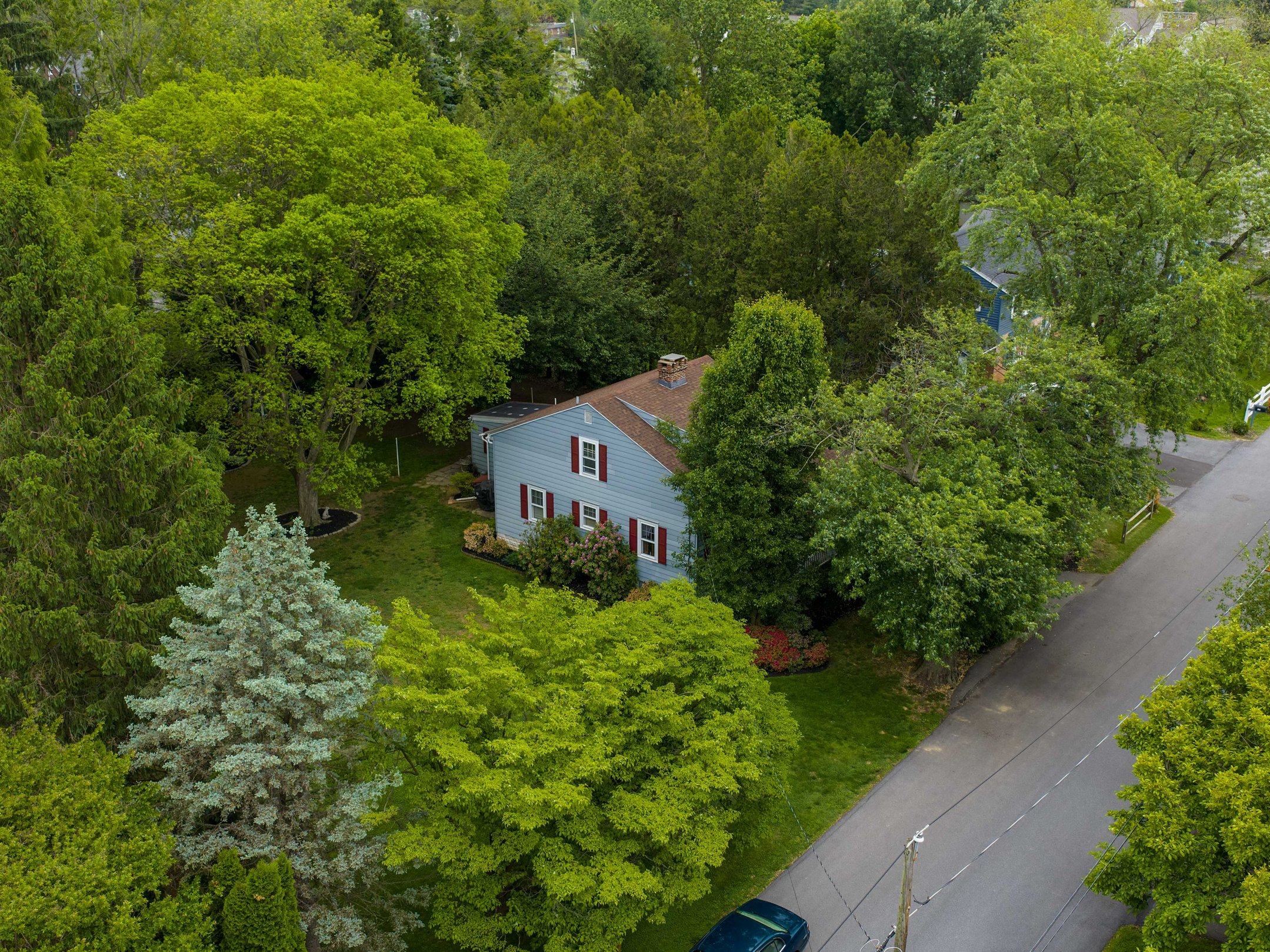  115 Grandview Ave - 物件實景