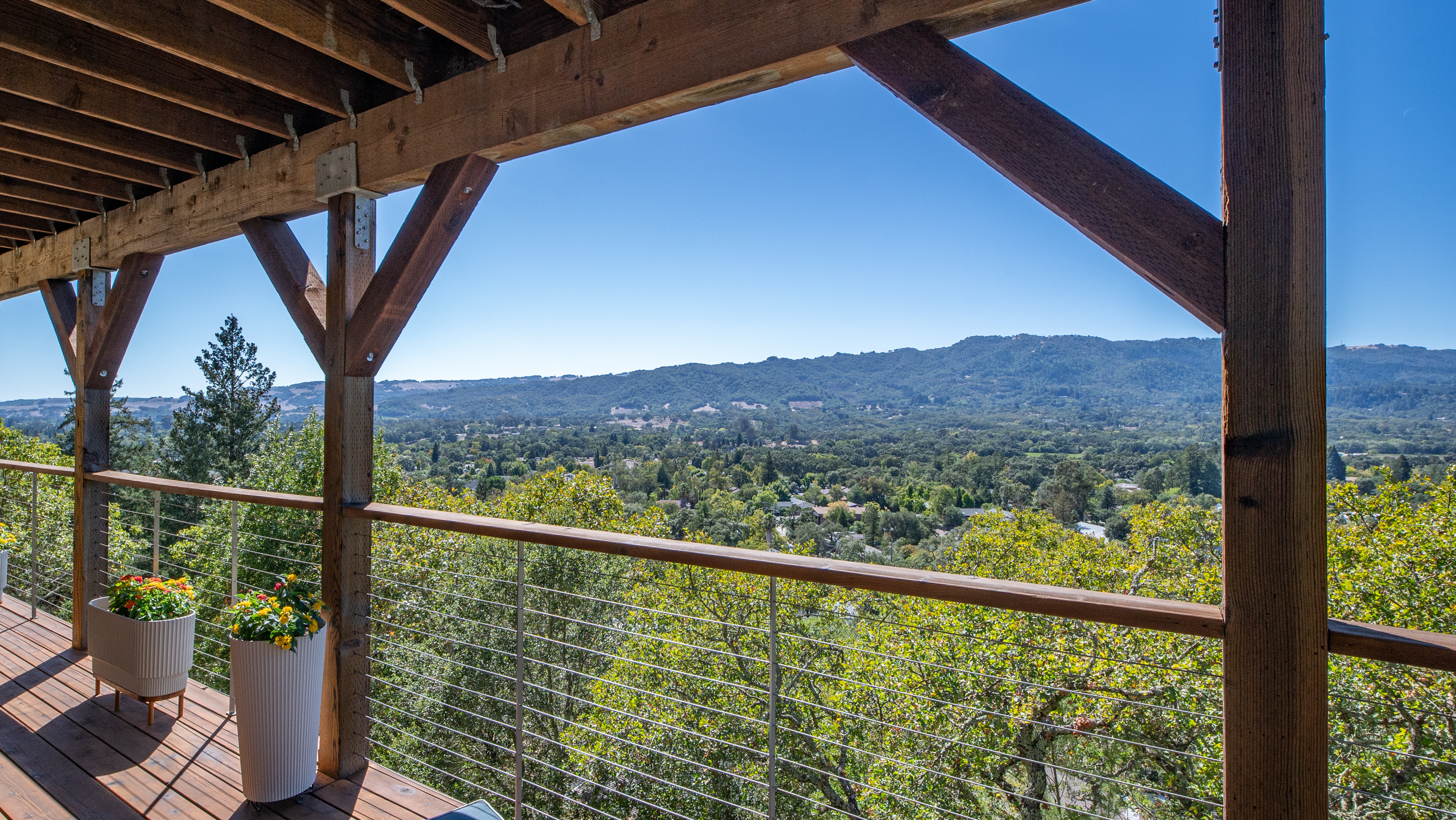  Panoramic Sonoma Views & Income-Producing ADU - 物件實景