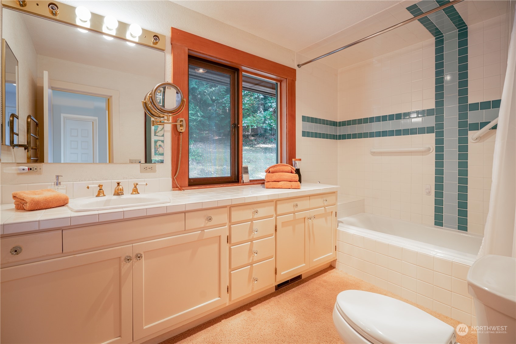 Friday Harbor, Washington, 98250, United States, 3 Bedrooms Bedrooms, ,1 BathroomBathrooms,Residential,For Sale,1866576