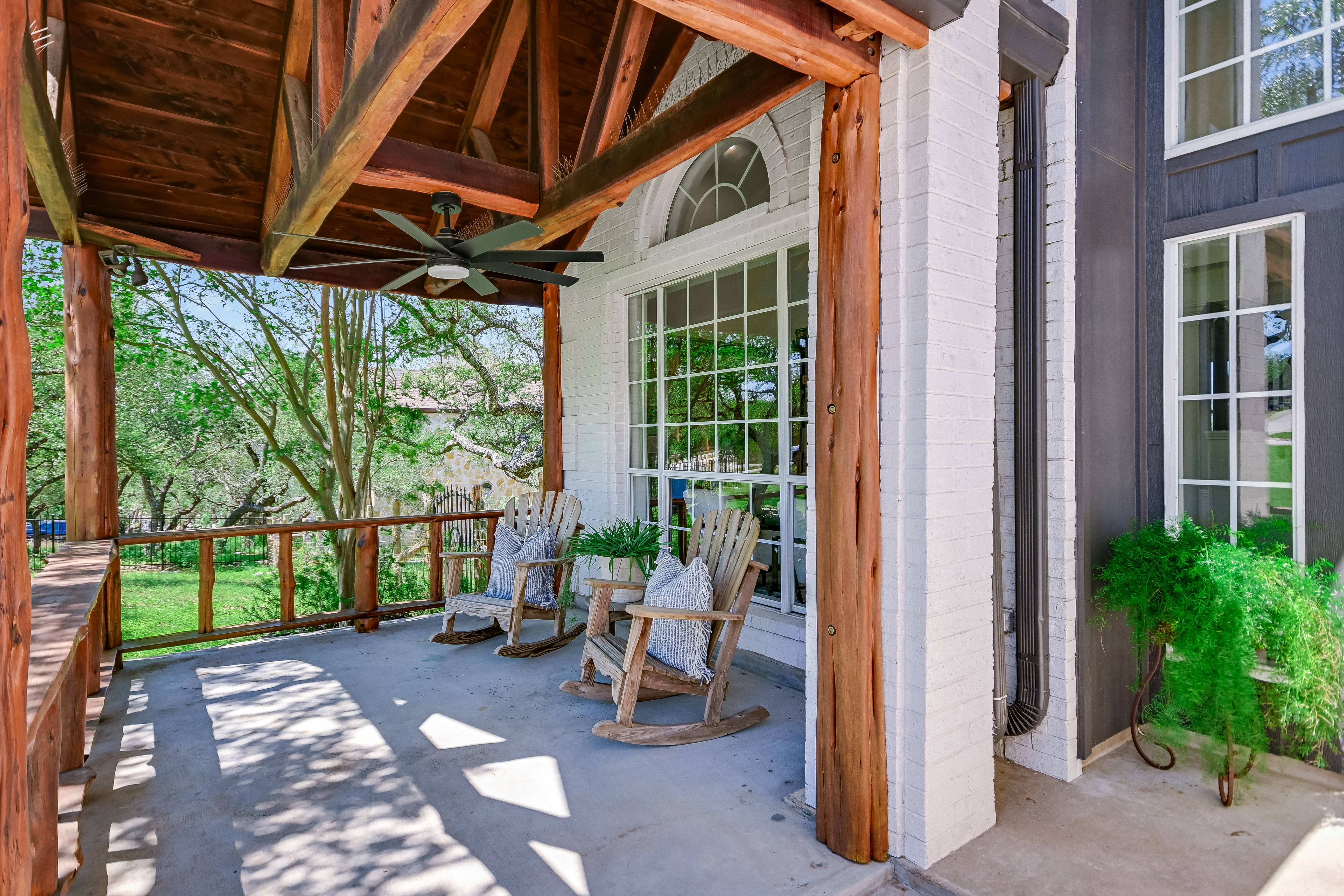  Lovely, Fully Renovated Home - 物件實景
