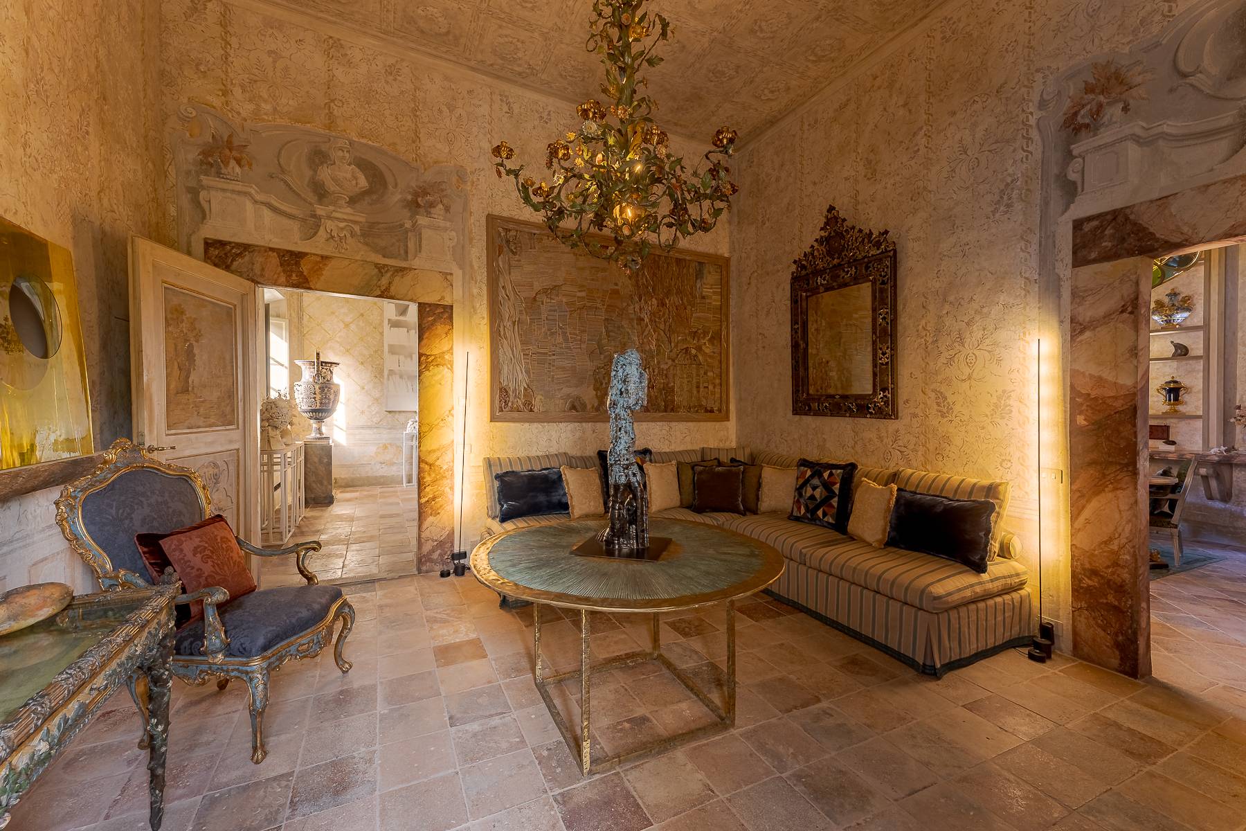  Masterfully renovated estate with 18 ha of land - 物件實景