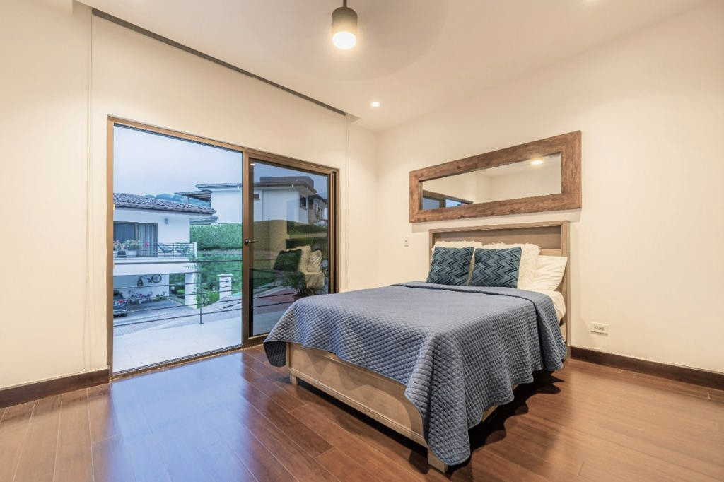 Santa Ana, San Jose, CR, 5 Bedrooms Bedrooms, ,5 BathroomsBathrooms,Residential,For Sale,1805261