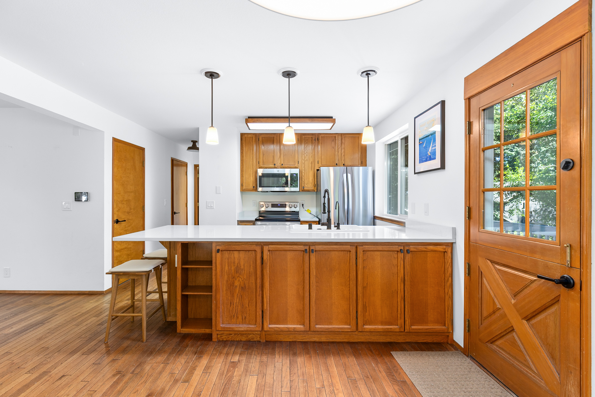  10095 NE Knight Rd, Bainbridge Island, WA 98110 - 物件實景