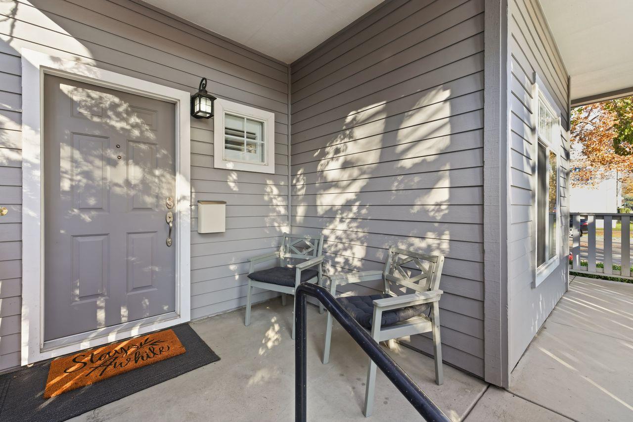 Sacramento, California, 95811, United States, 3 Bedrooms Bedrooms, ,3 BathroomsBathrooms,Residential,For Sale,2002968