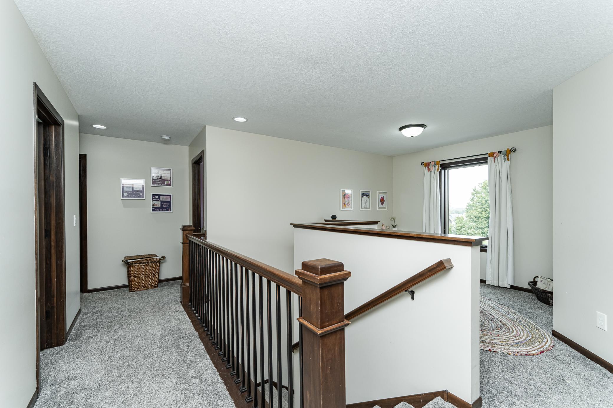 Rochester, Minnesota, 55902, United States, 4 Bedrooms Bedrooms, ,3 BathroomsBathrooms,Residential,For Sale,1940944