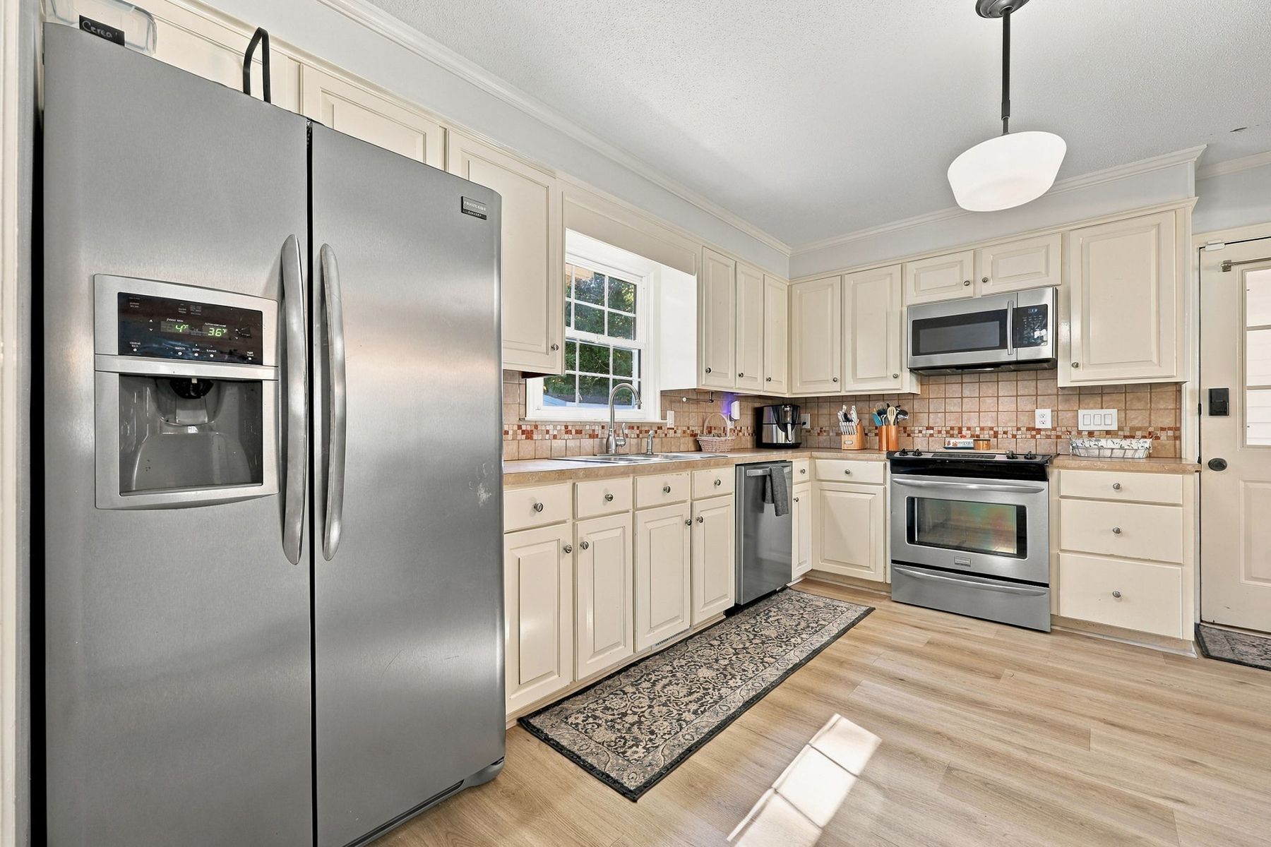  202 Holyoke Drive, Washington, NC 27889 - 物件實景