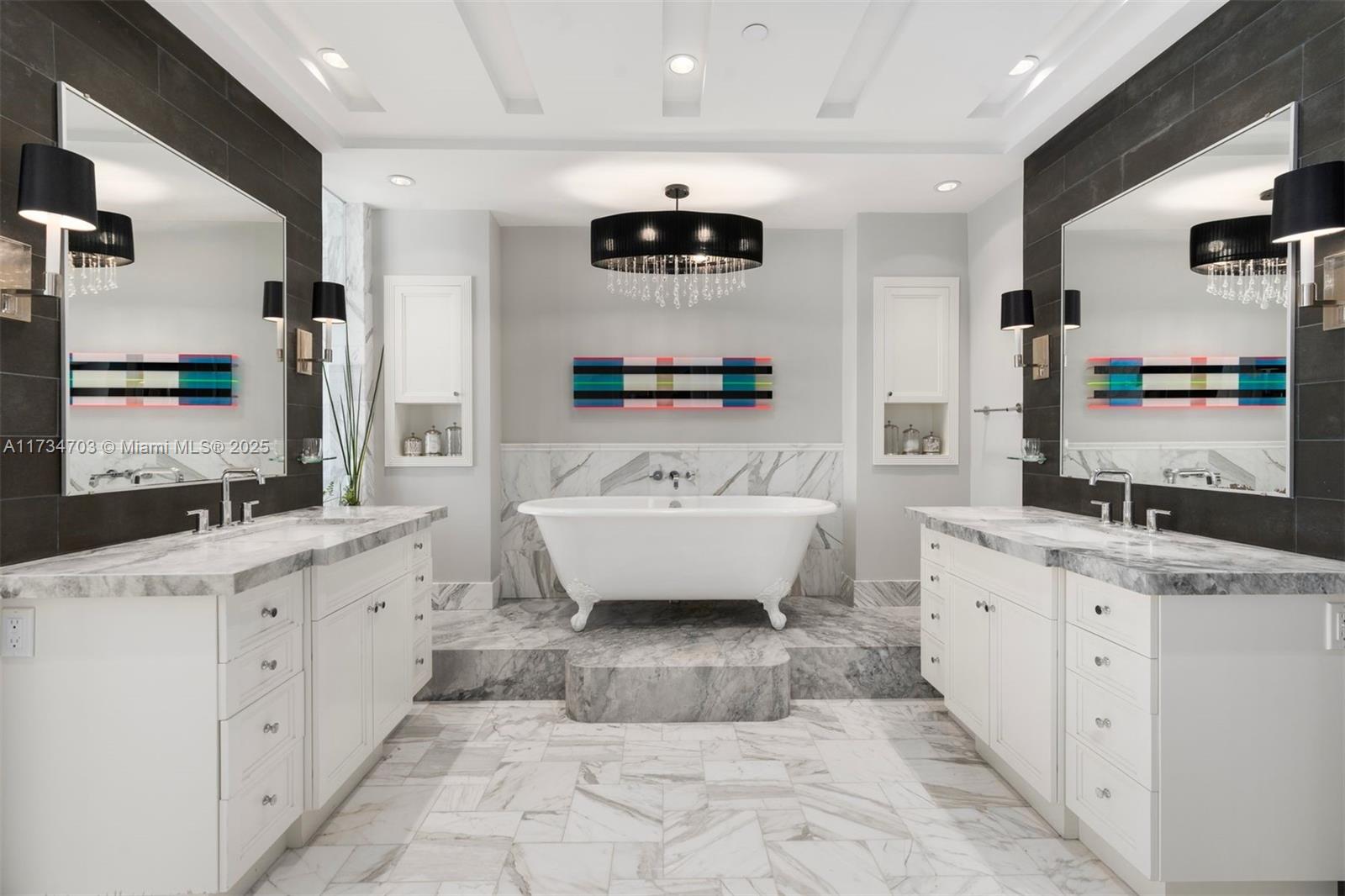 Miami, Florida, 33131, United States, 4 Bedrooms Bedrooms, ,6 BathroomsBathrooms,Residential,For Sale,1697094