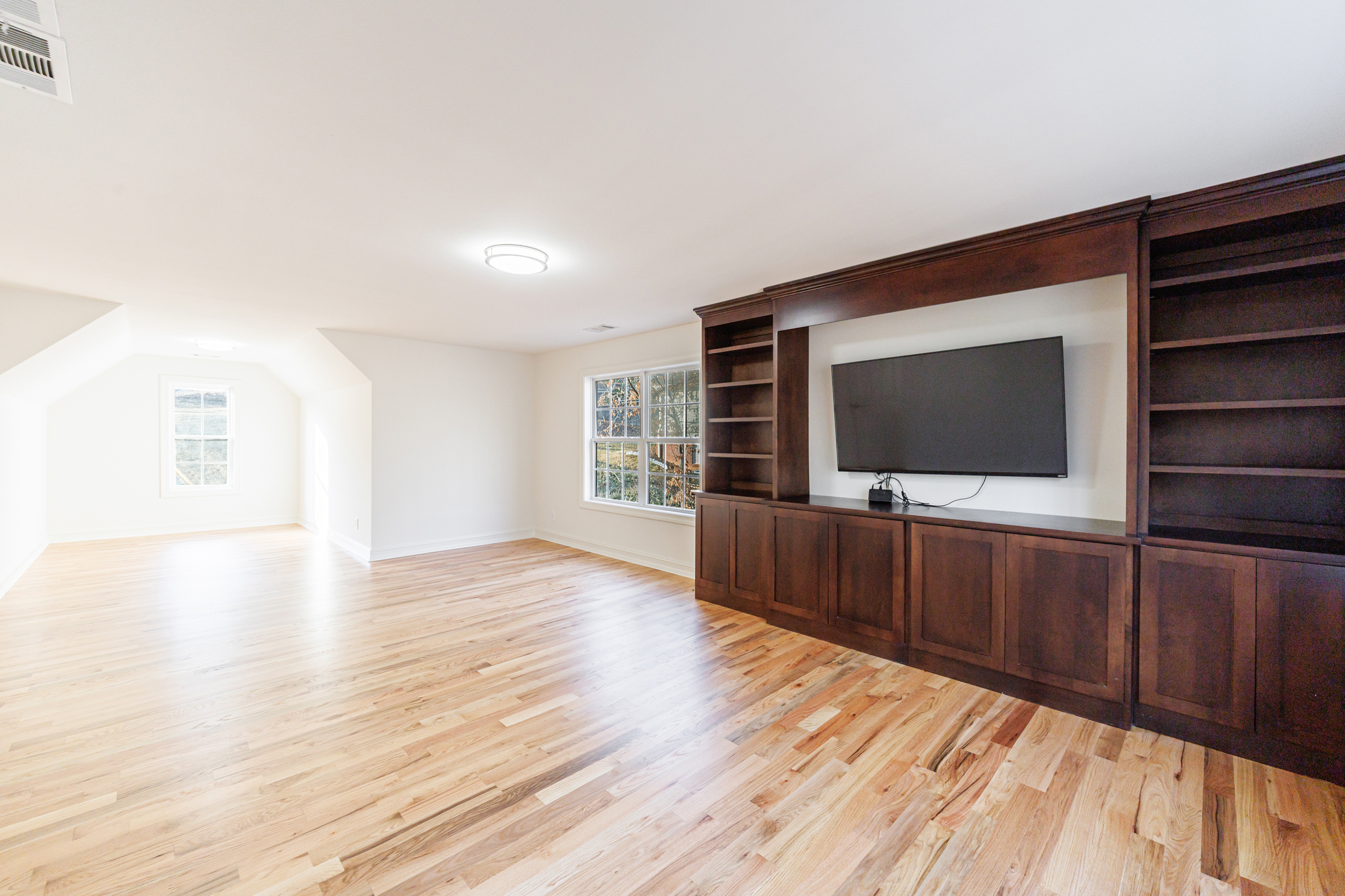  Re-imagined Five Bedroom Escape with Room to Grow - 物件實景