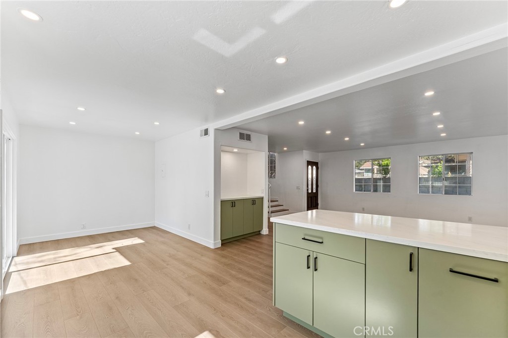 Pasadena, California, 91106, United States, 3 Bedrooms Bedrooms, ,2 BathroomsBathrooms,Residential,For Sale,2005182