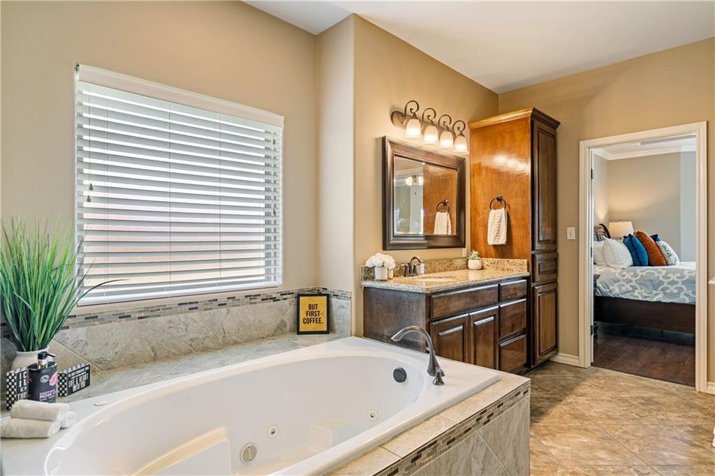 Corpus Christi, Texas, 78414, United States, 4 Bedrooms Bedrooms, ,3 BathroomsBathrooms,Residential,For Sale,1868505