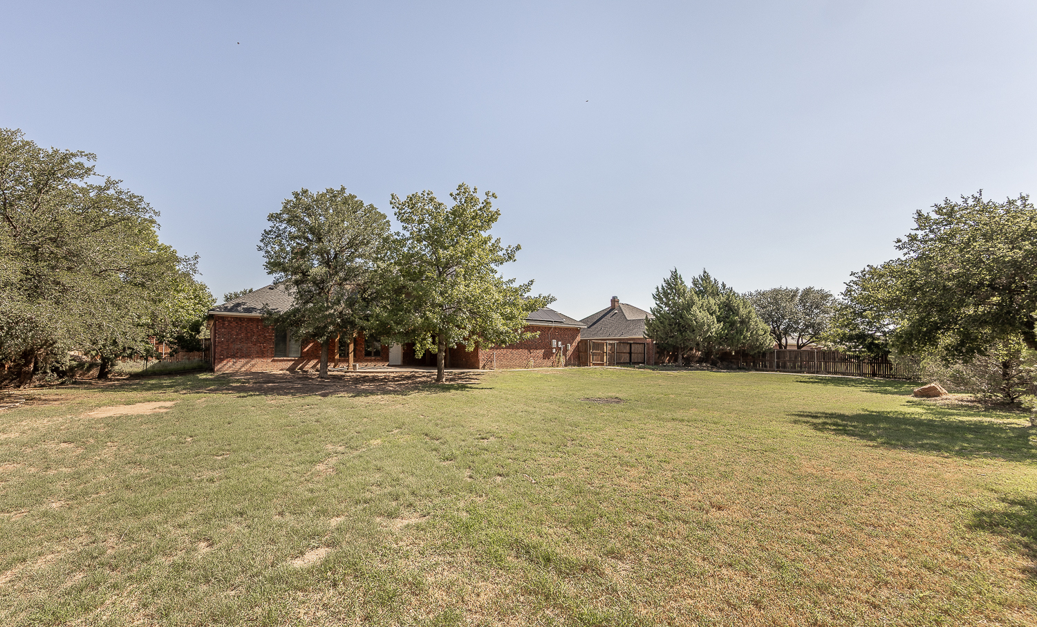 Lubbock, Texas, 79424, United States, 4 Bedrooms Bedrooms, ,5 BathroomsBathrooms,Residential,For Sale,1934203