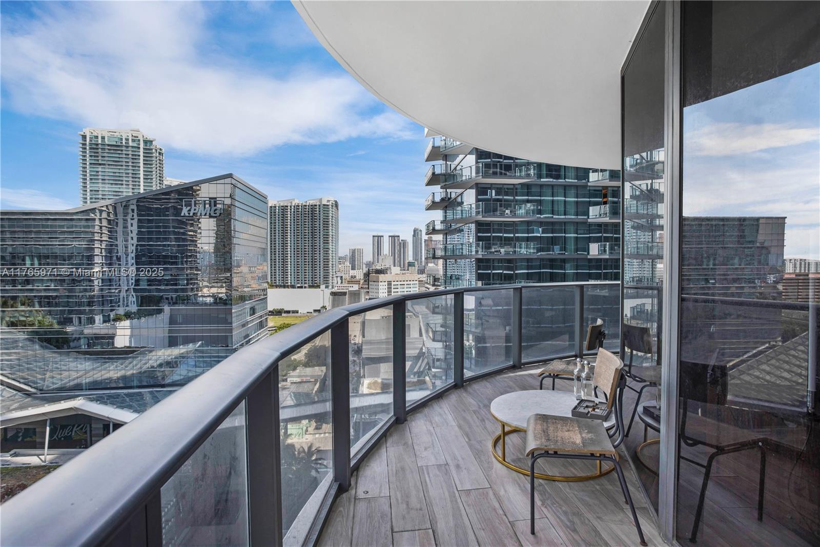 Miami, Florida, 33130, United States, 3 Bedrooms Bedrooms, ,3 BathroomsBathrooms,Residential,For Sale,1743213