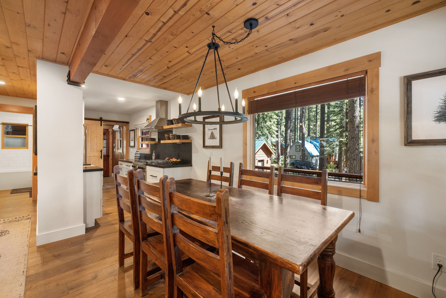  Rare Donner Tract home with private beach and pier access. - 物件實景