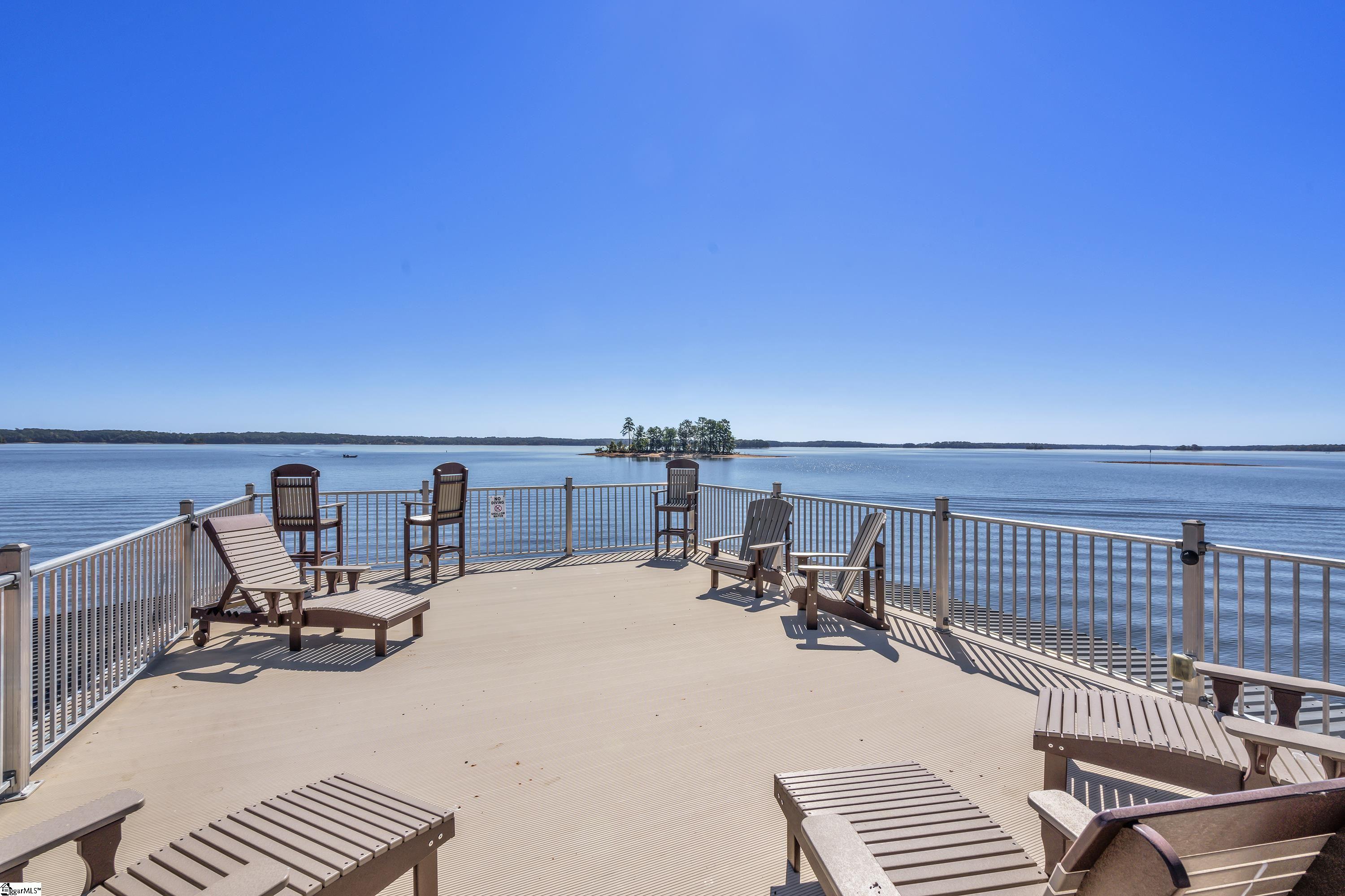 Townville, South Carolina, 29689, United States, 7 Bedrooms Bedrooms, ,7 BathroomsBathrooms,Residential,For Sale,1995910