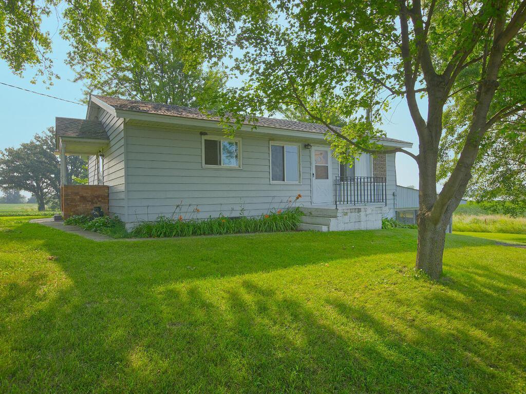 Winsted, Minnesota, 55395, United States, 2 Bedrooms Bedrooms, ,1 BathroomBathrooms,Residential,For Sale,1979675