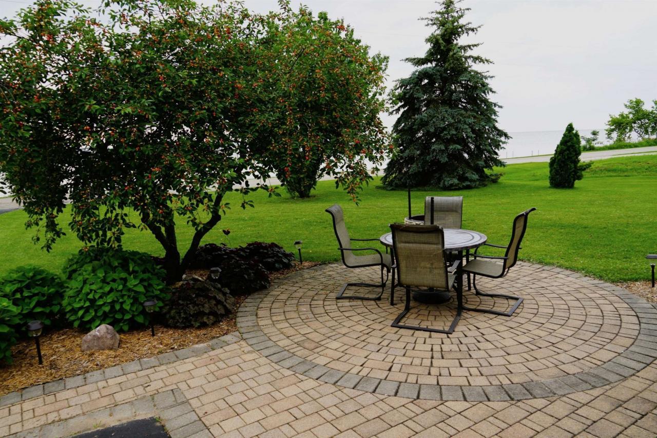 Brussels, Wisconsin, 54204, United States, 4 Bedrooms Bedrooms, ,3 BathroomsBathrooms,Residential,For Sale,1837753