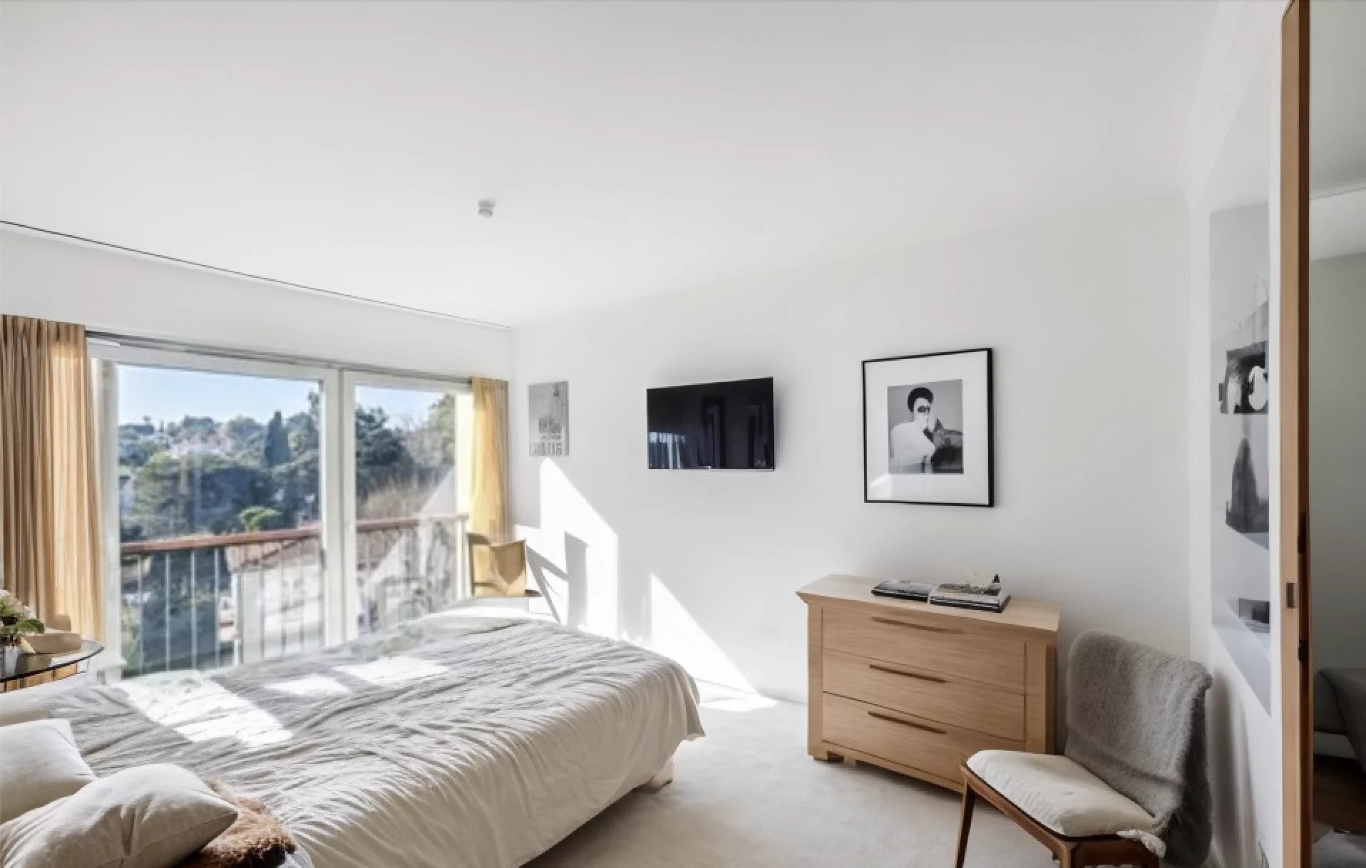 Antibes, Provence-Alpes-Côte d?Azur, 06600, FR, 2 Bedrooms Bedrooms, ,1 BathroomBathrooms,Residential,For Sale,1494409