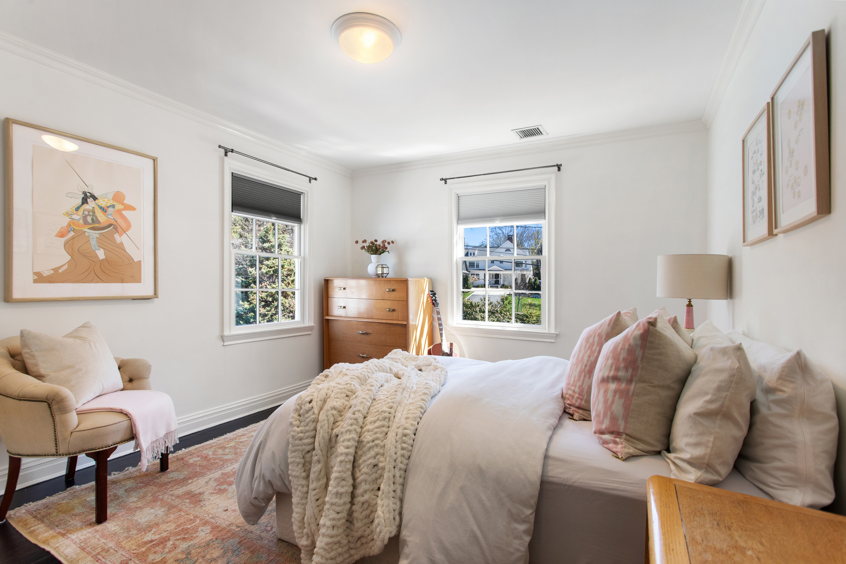  Stately Updated Colonial on Magnificent Grounds - 物件實景