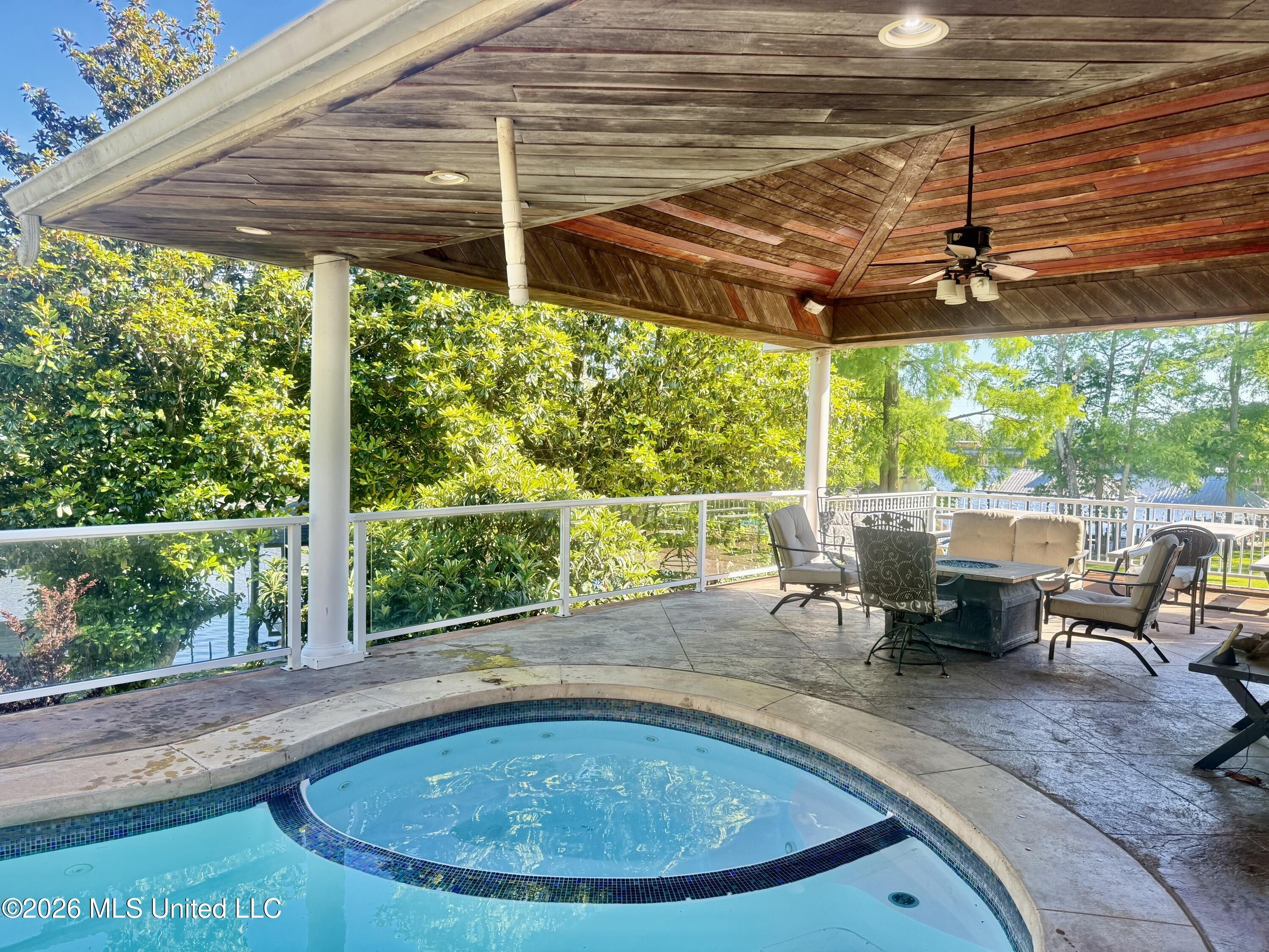 Biloxi, Mississippi, 39532, United States, 5 Bedrooms Bedrooms, ,5 BathroomsBathrooms,Residential,For Sale,2020619