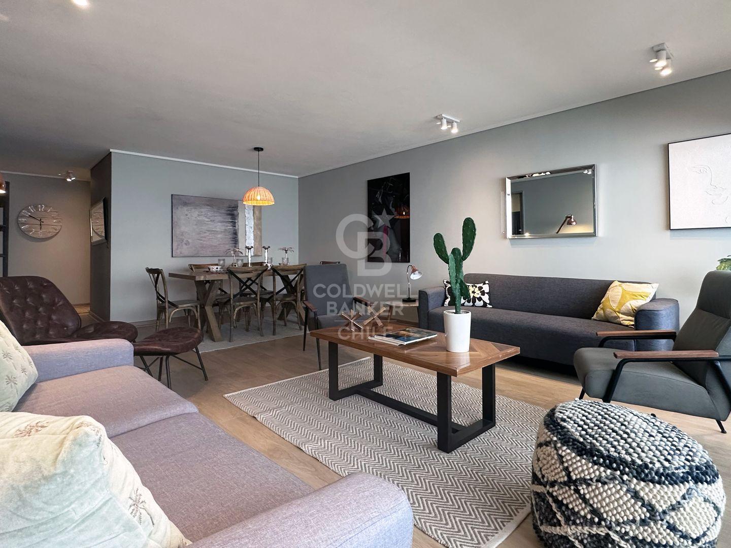 Vitacura, Chile, 4 Bedrooms Bedrooms, ,4 BathroomsBathrooms,Residential,For Sale,1927454