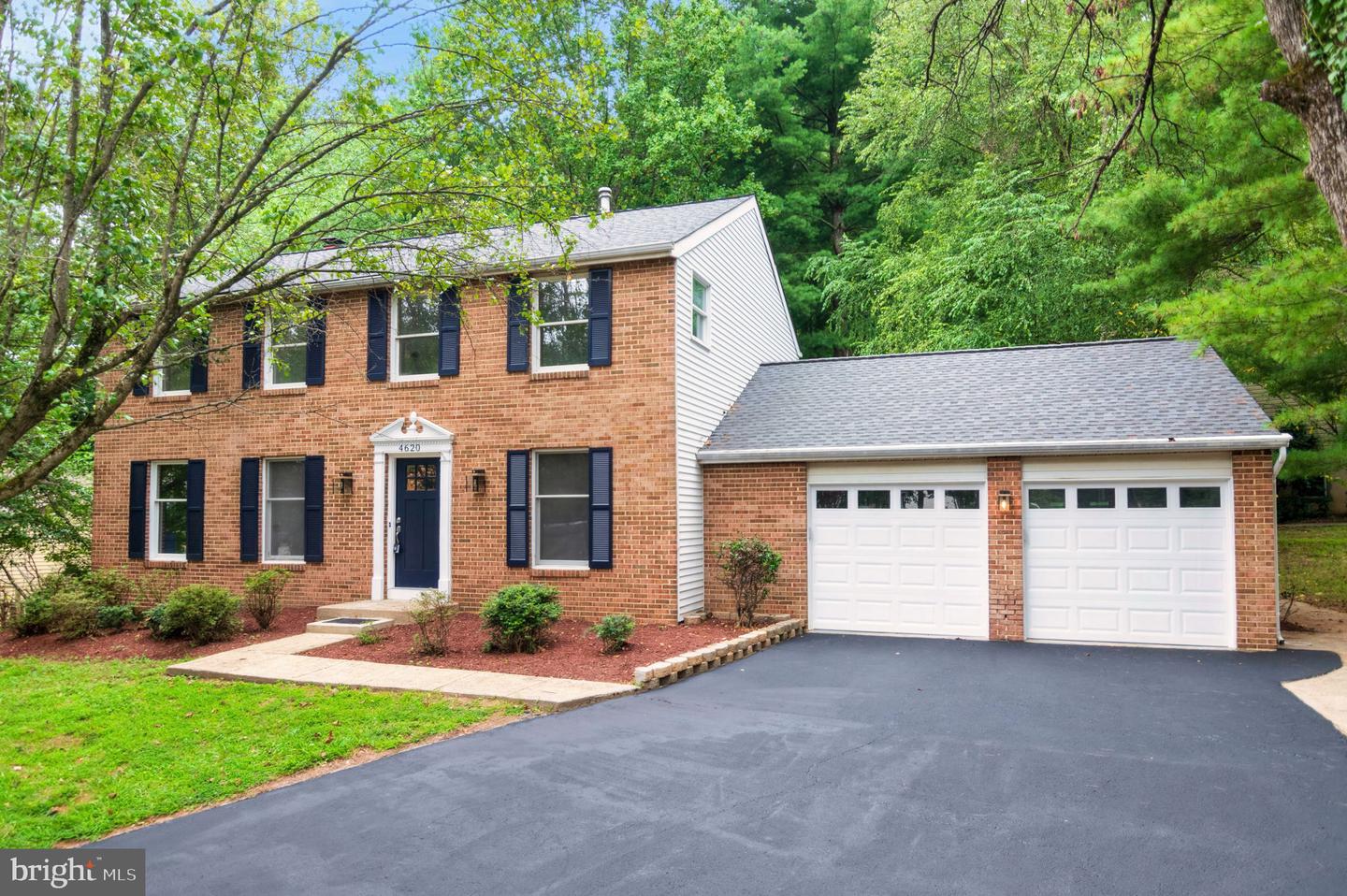 Fairfax, Virginia, 22030, United States, 4 Bedrooms Bedrooms, ,3 BathroomsBathrooms,Residential,For Sale,1896829