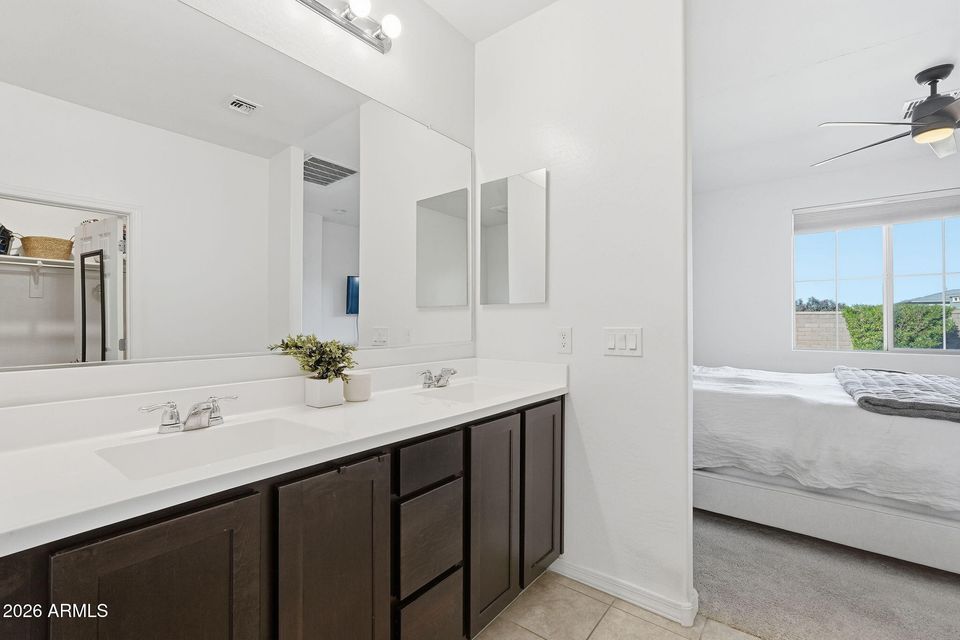 Queen Creek, Arizona, 85142, United States, 3 Bedrooms Bedrooms, ,2 BathroomsBathrooms,Residential,For Sale,2012024